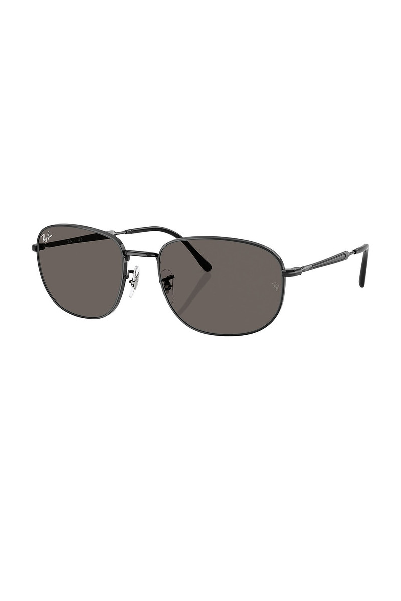 Ray-Ban Round Sunglasses outlook