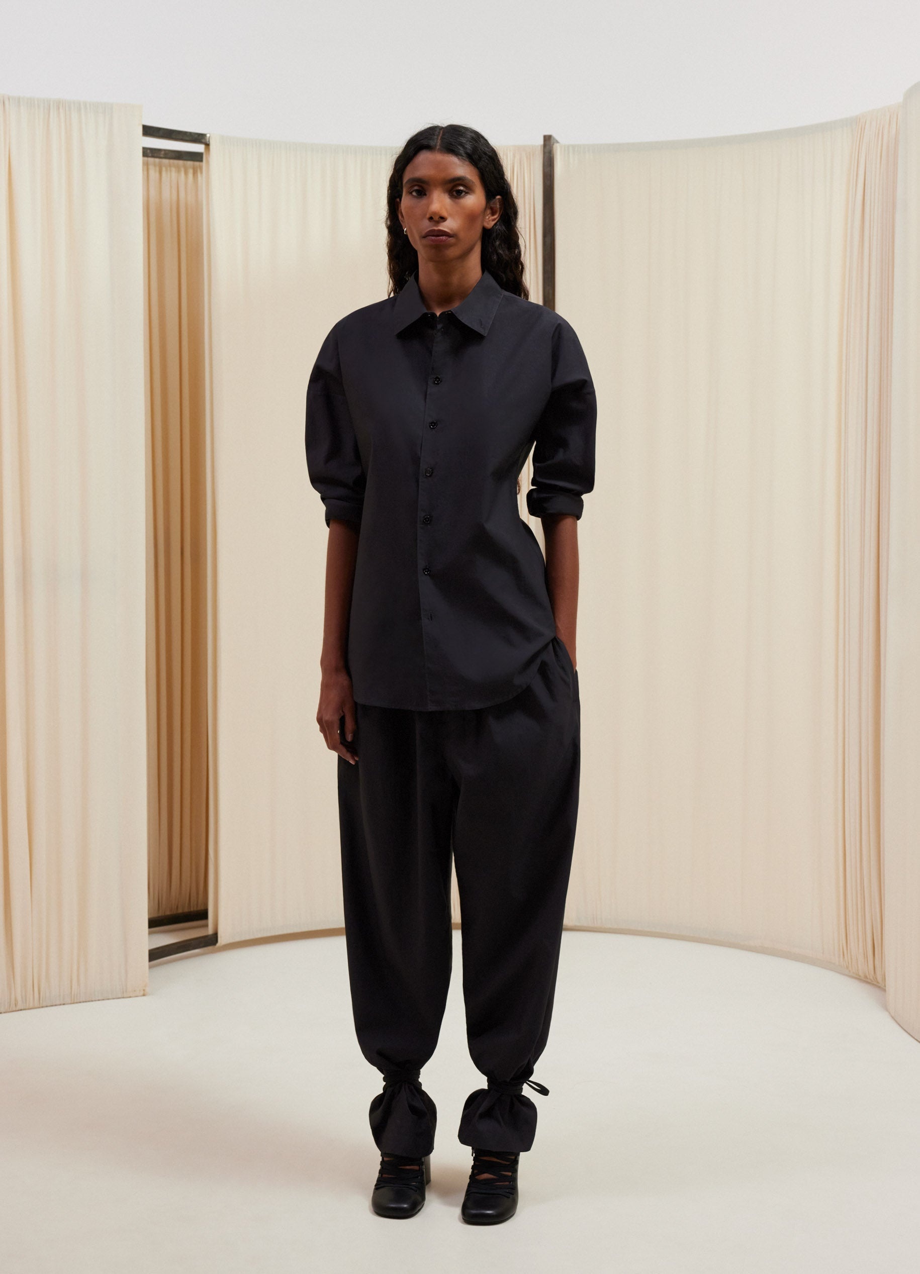 FITTED BAND COLLAR SHIRT - 3