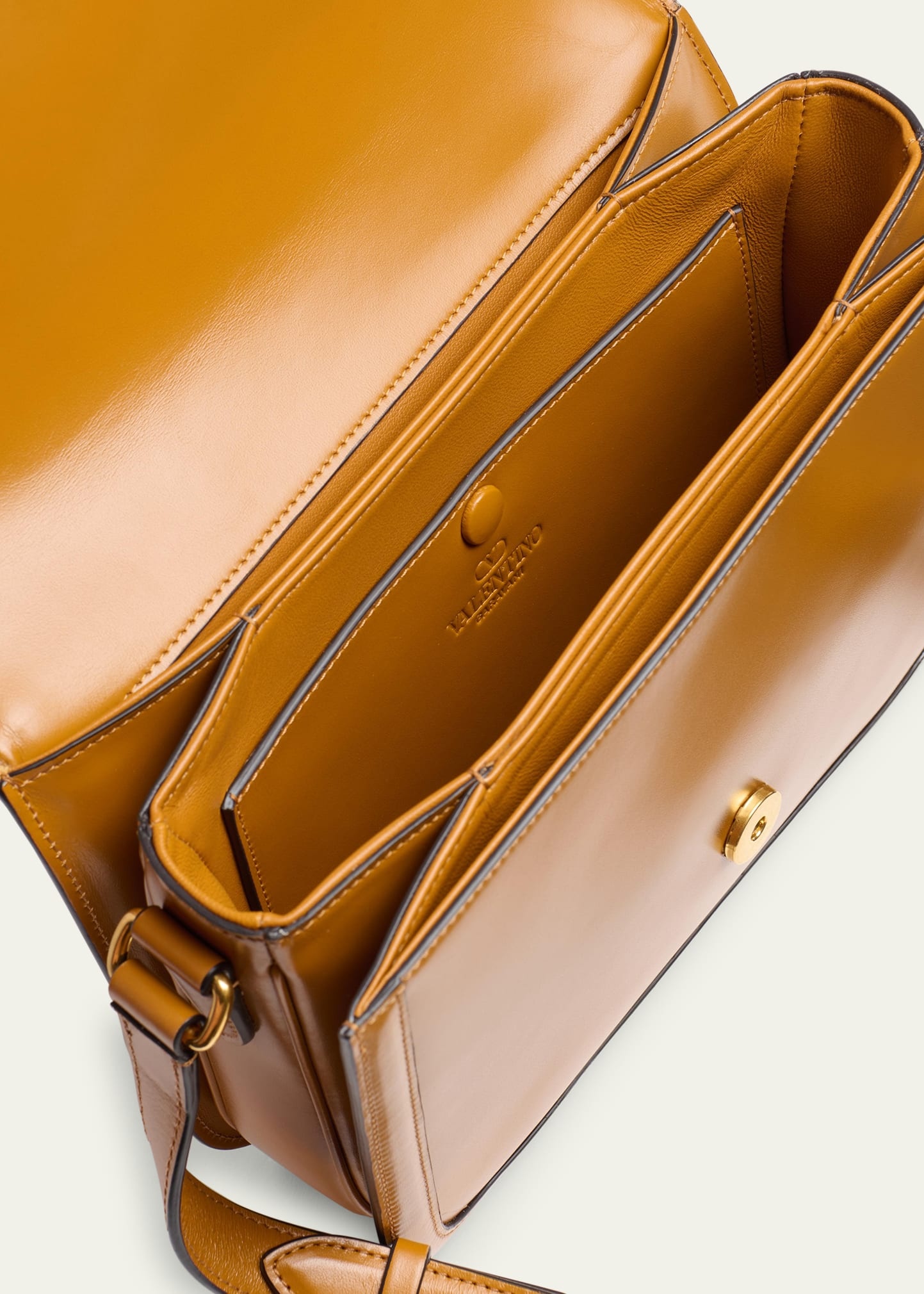 9 to 5 Flap Leather Saddle Shoulder Bag - 4