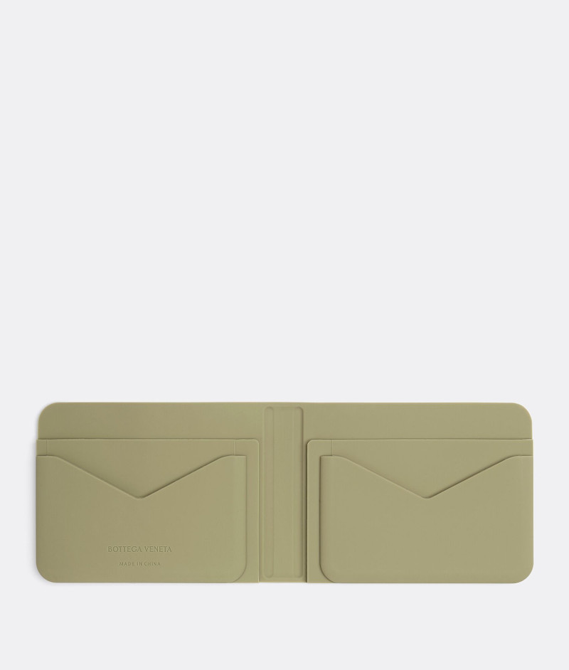 Bottega Veneta bi-fold wallet outlook