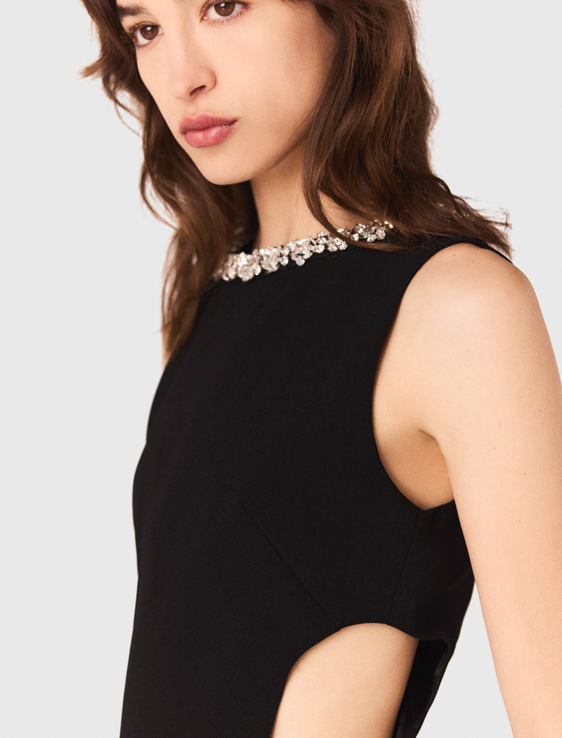 Jewel-collar maxi dress 6
