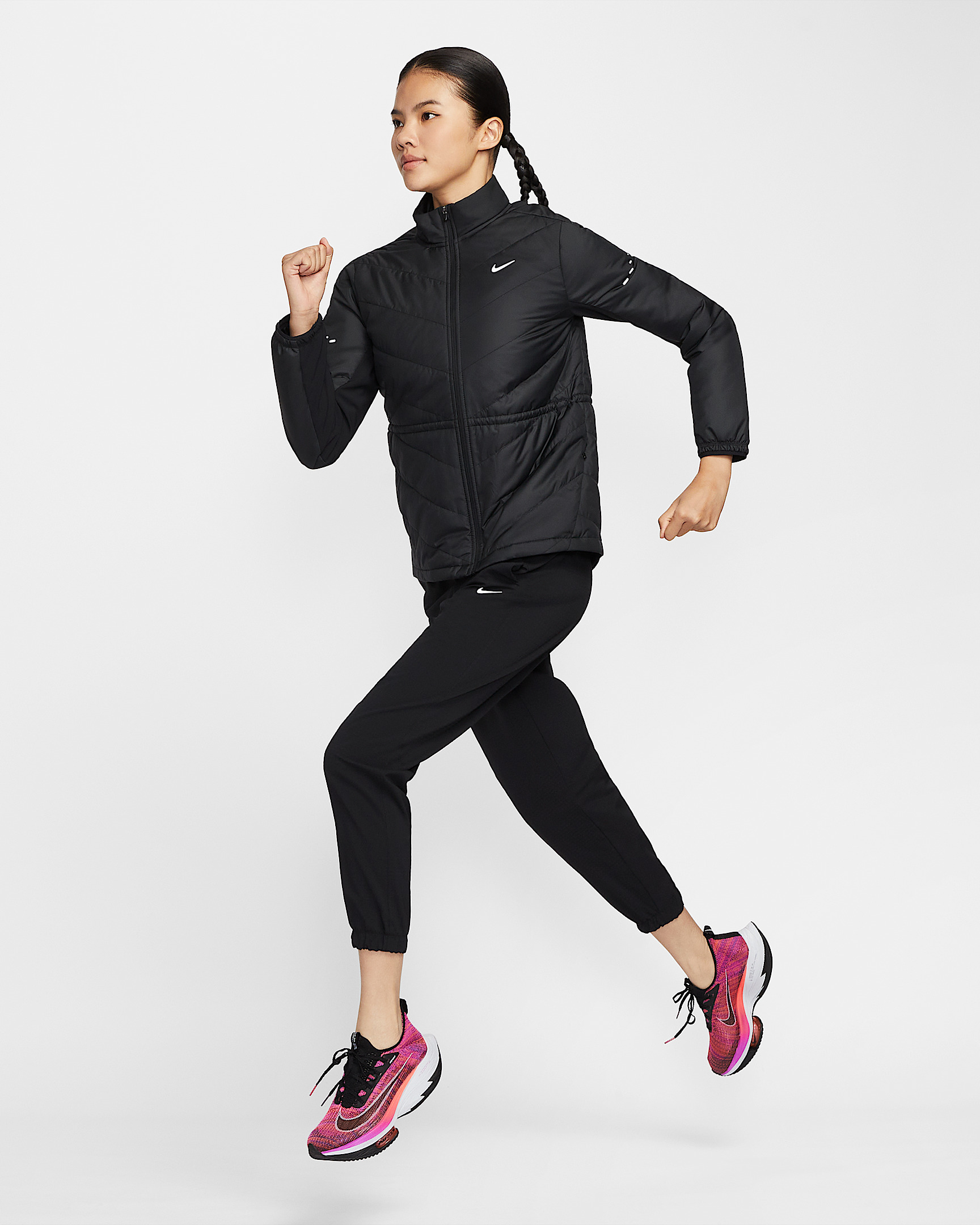 Nike Swift Women's Therma-FIT Running Jacket - 12