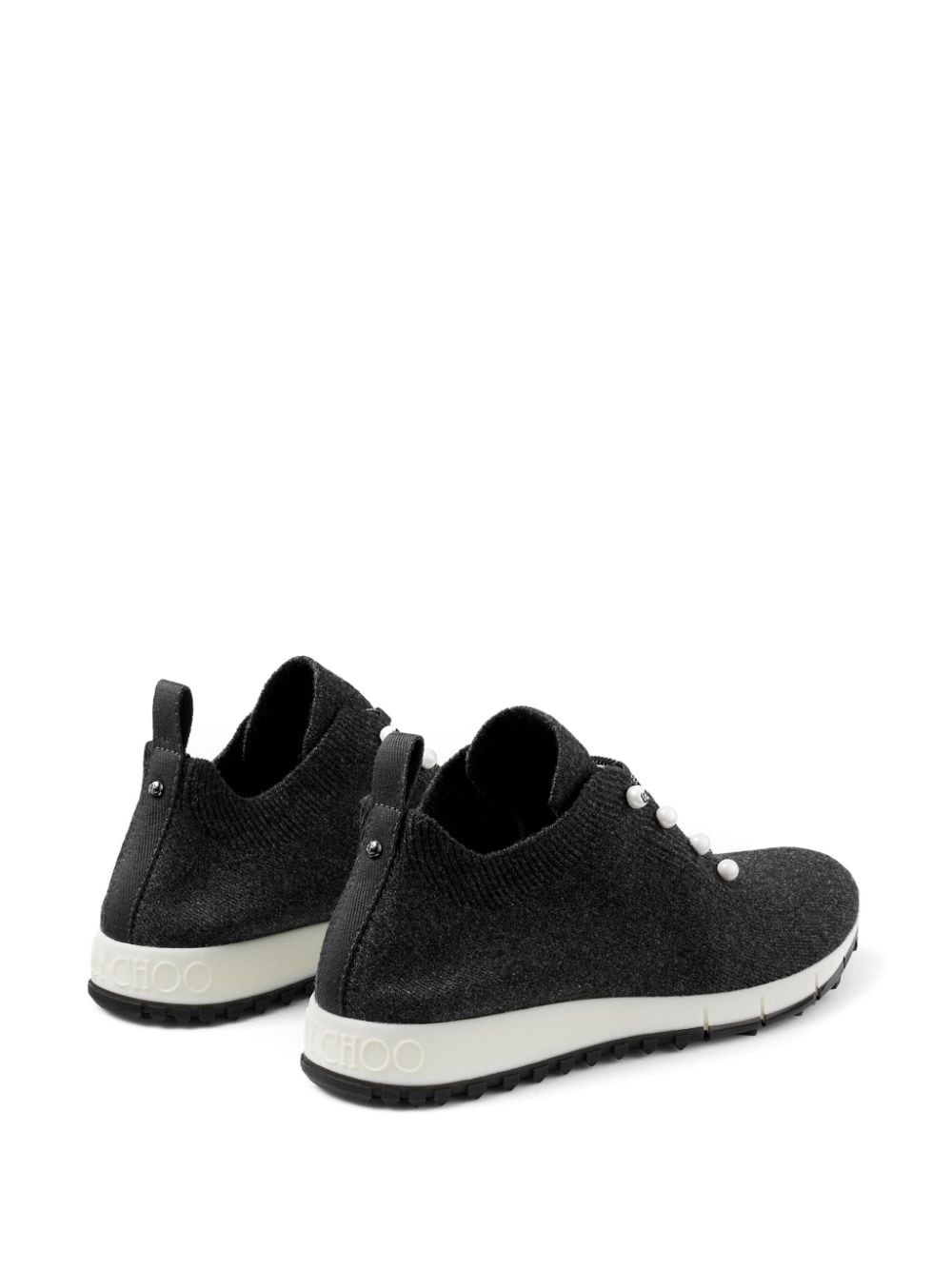 Veles trainers - 3