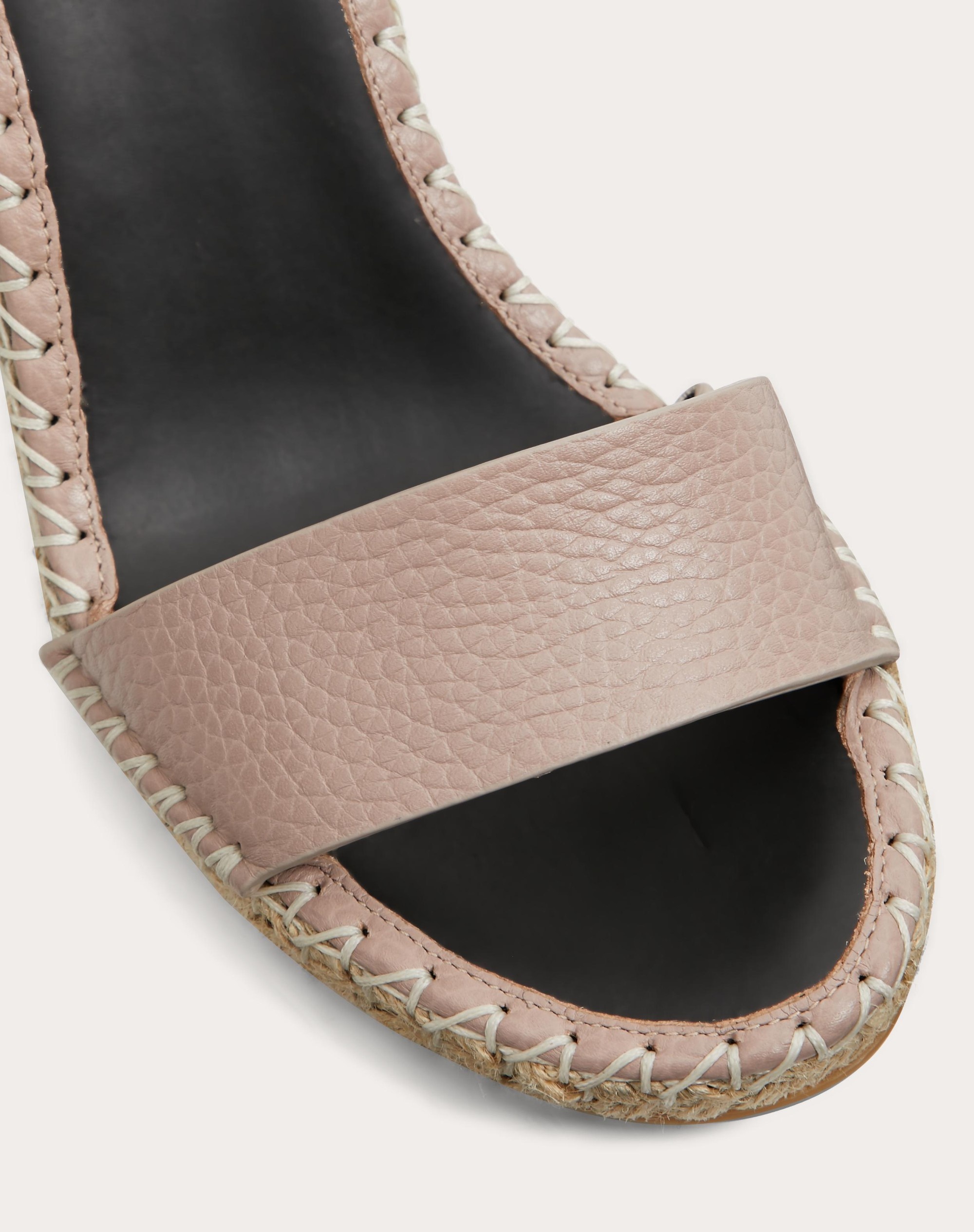 DOUBLE ROCKSTUD GRAINY CALFSKIN WEDGE SANDAL 105 MM - 5
