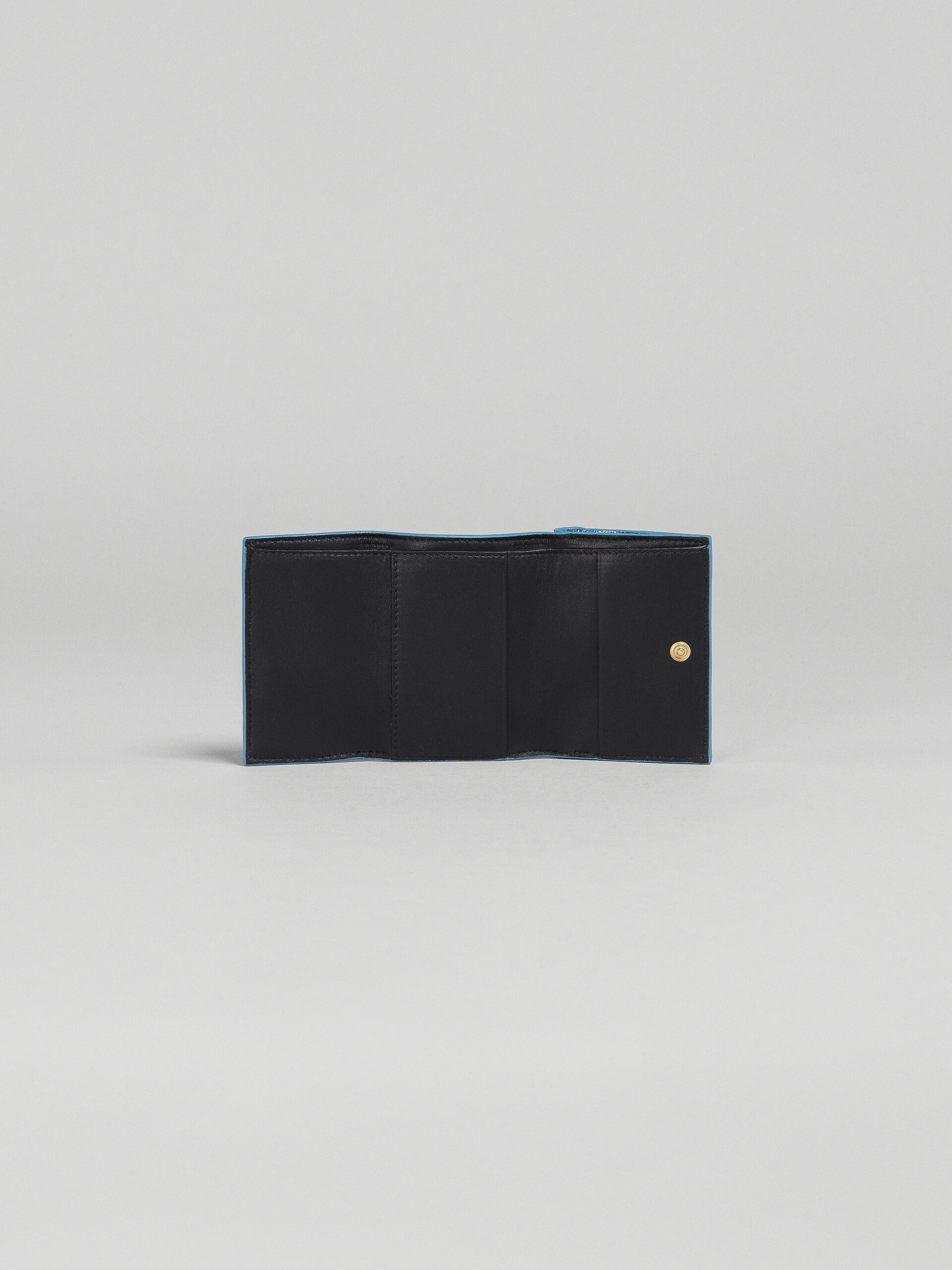 PALE BLUE METALLIC LEATHER TRI-FOLD WALLET - 2