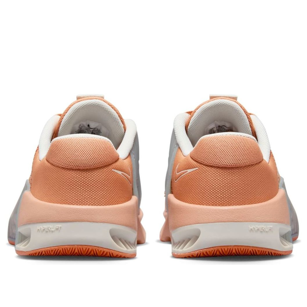 (WMNS) Nike Metcon 9 'Amber Brown' DZ2537-200 - 4