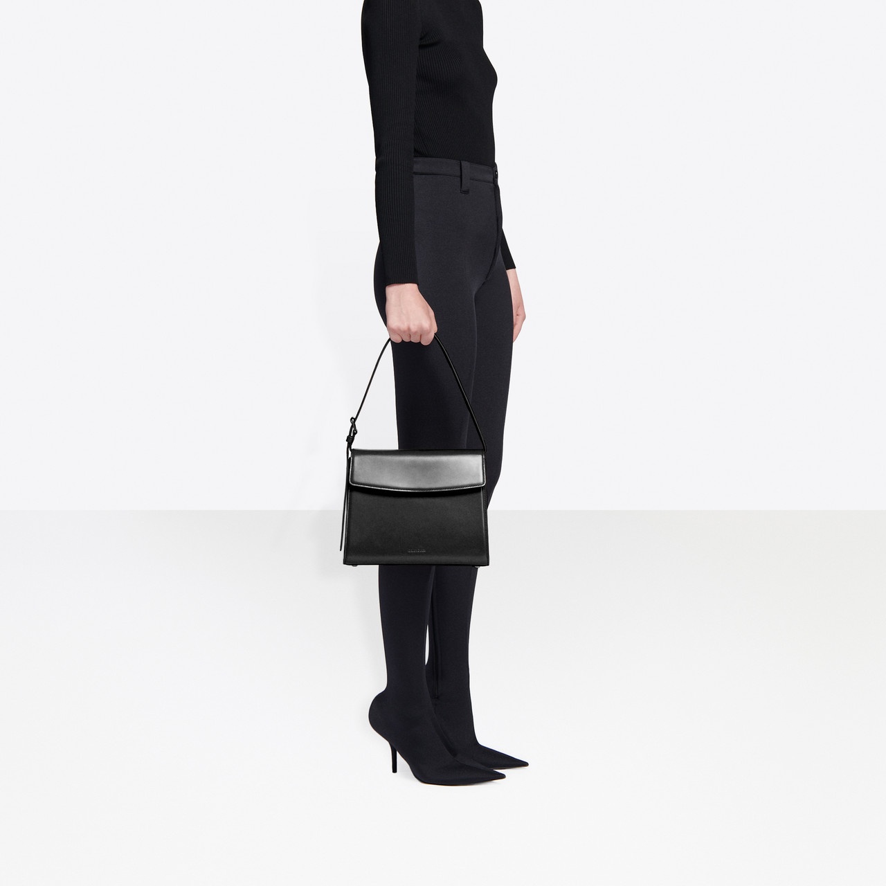 Ghost Medium Shoulder Bag - 2
