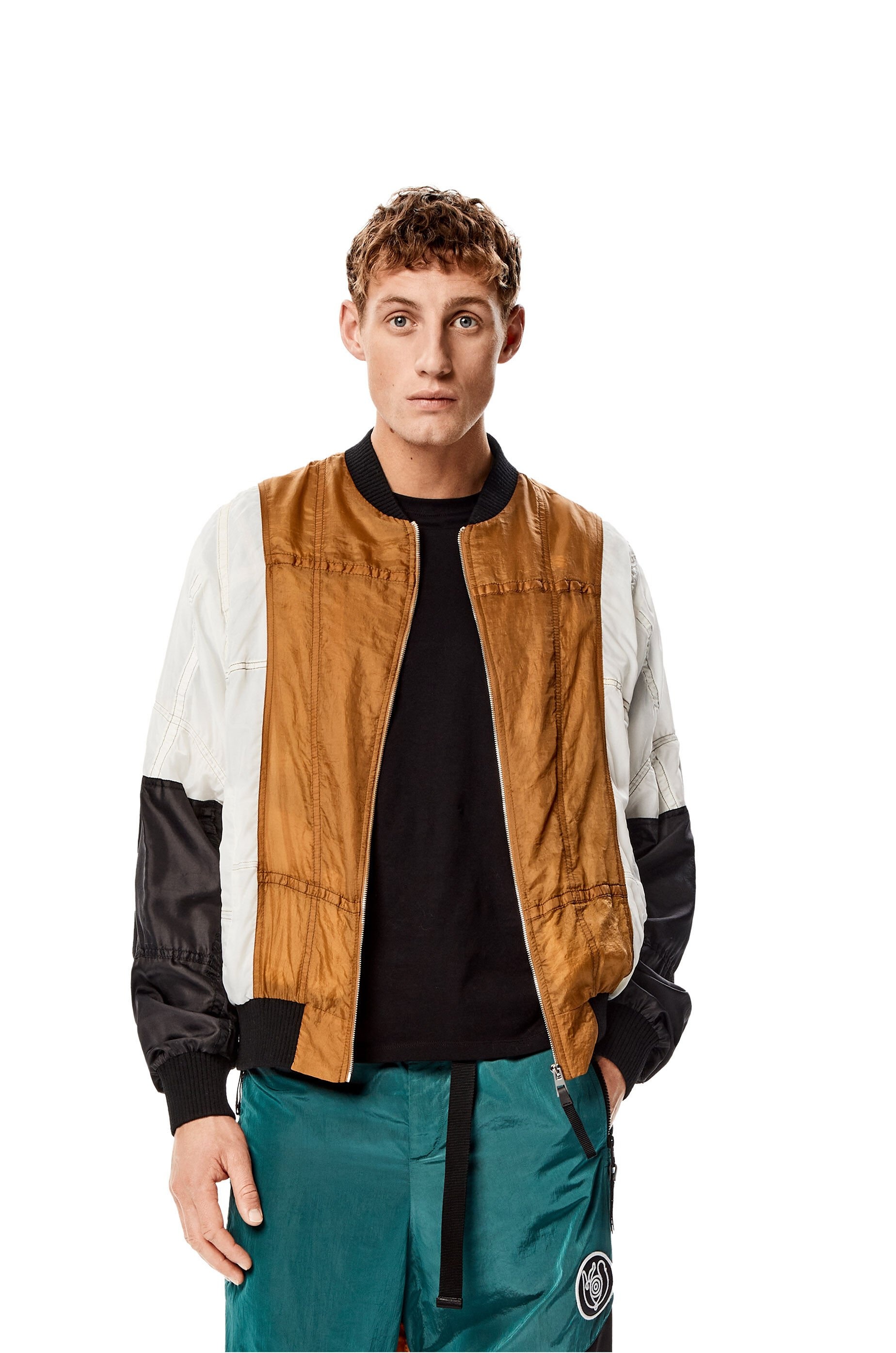 Parachute patchwork bomber - 3
