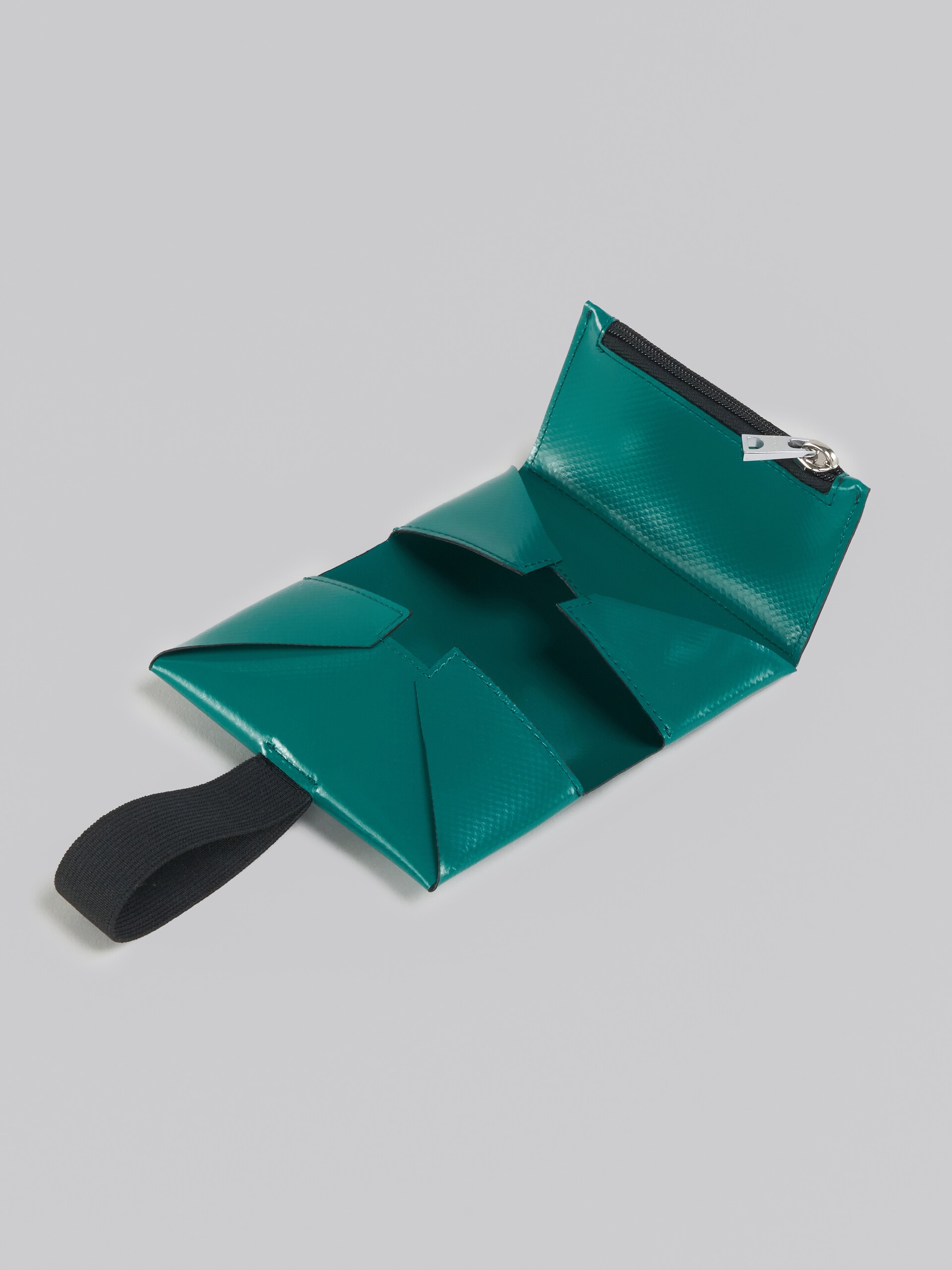 GREEN TRI-FOLD WALLET - 5