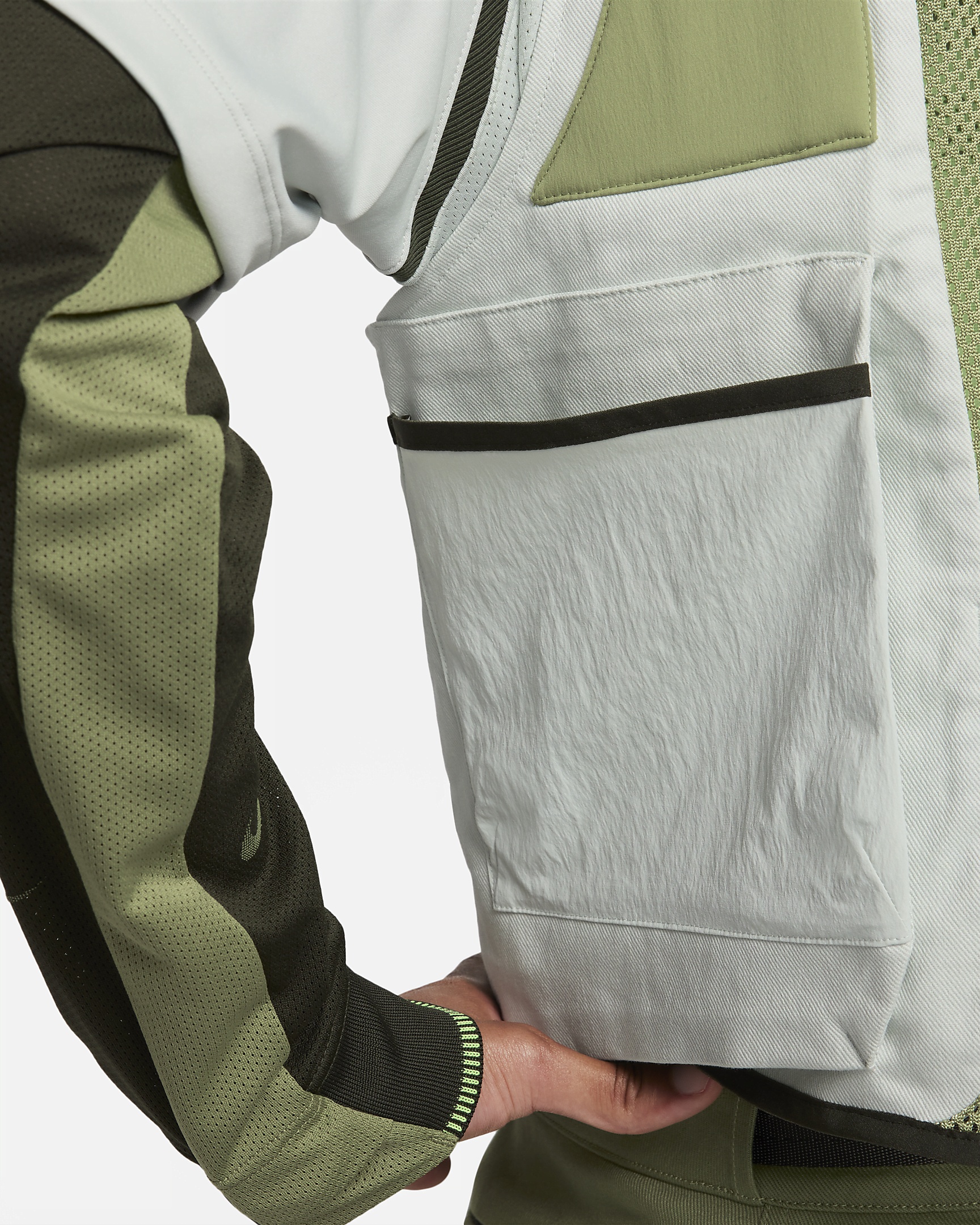 Nike ISPA Vest 2.0 - 11