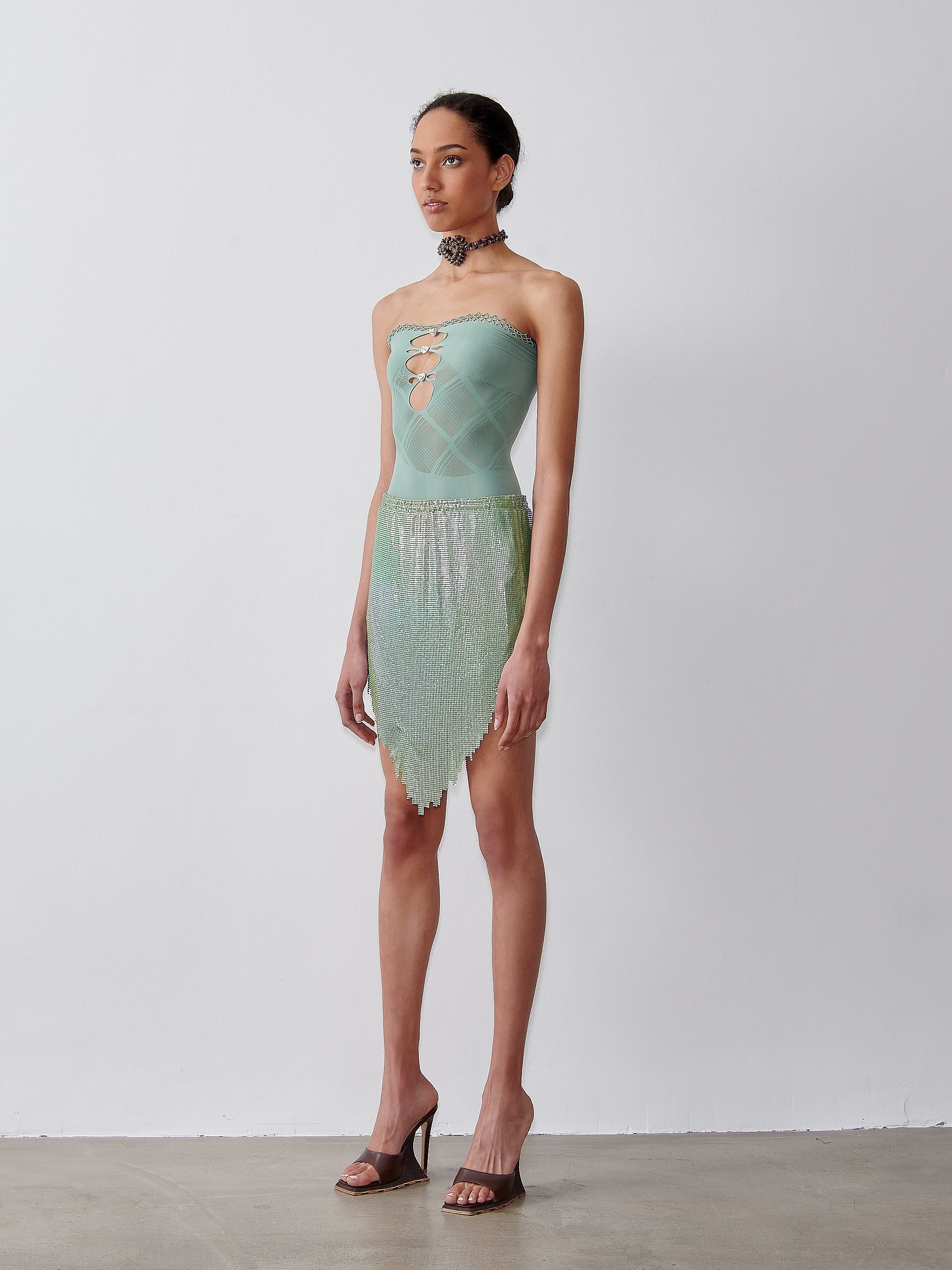 COCO DRESS IN MALACHITE GREEN - 4