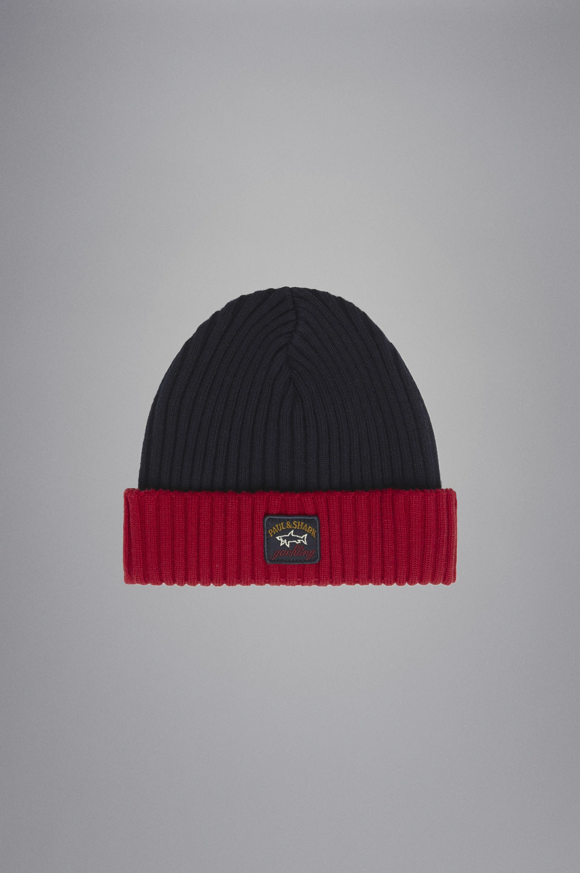 RIBBED WOOL BEANIE WITH ICONIC BADGE - 1