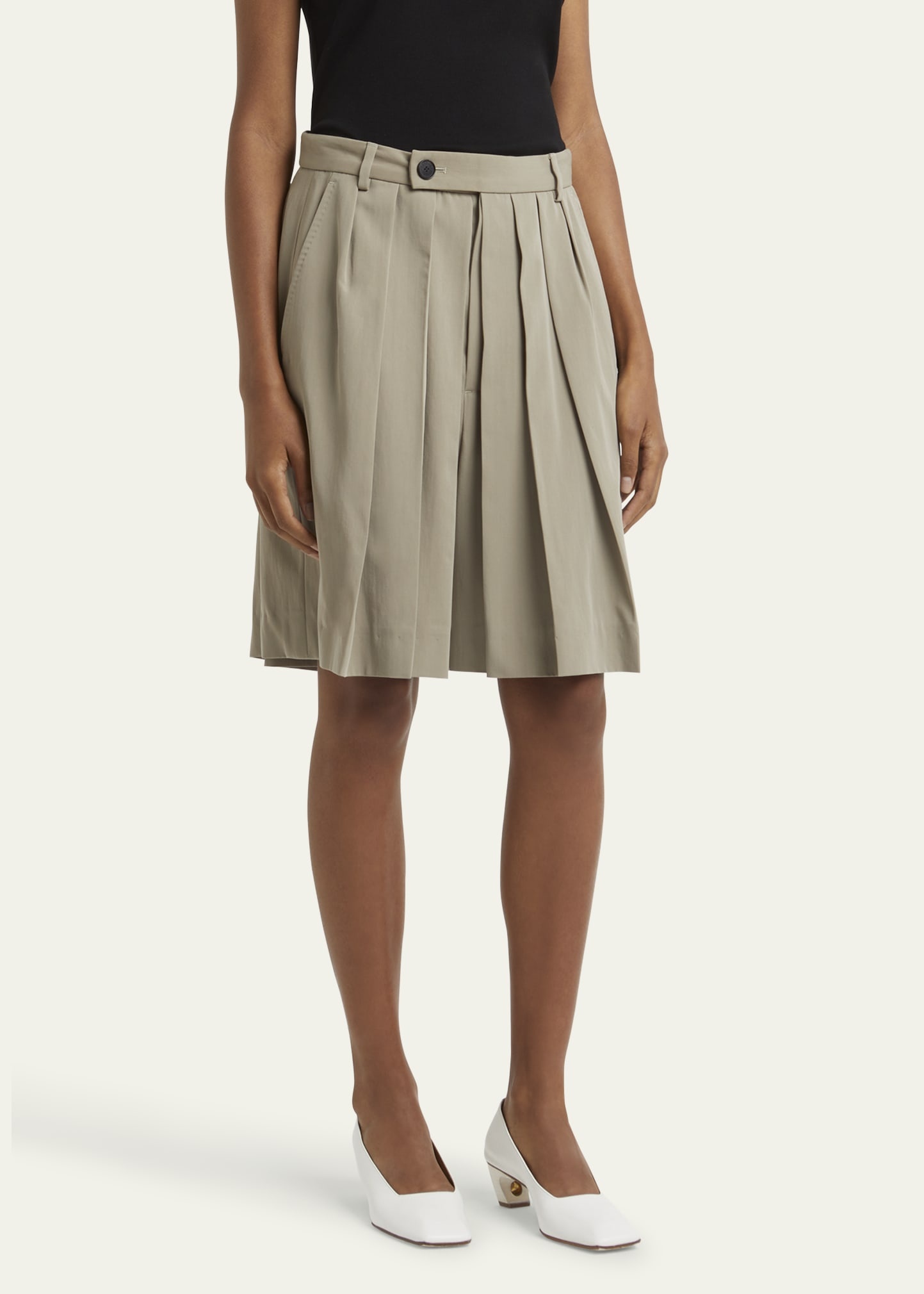 Hakama Pleated Wool Shorts - 4