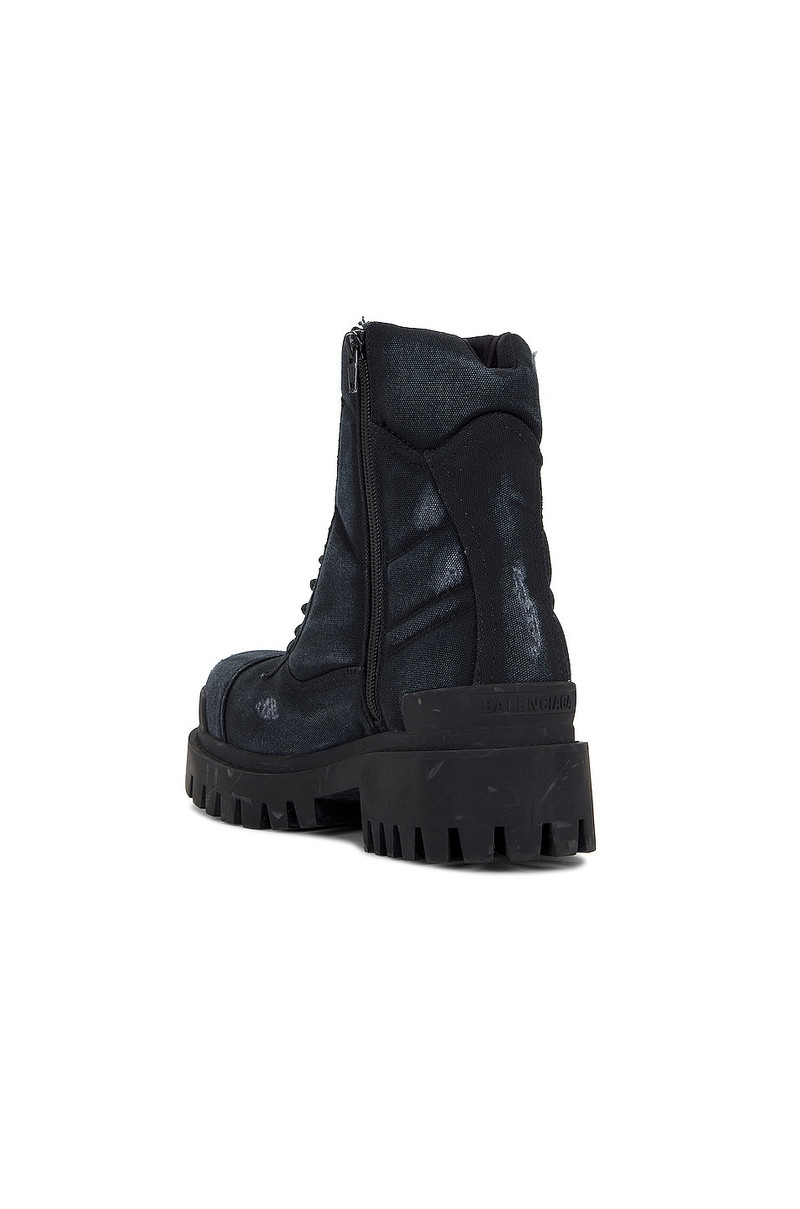 BALENCIAGA Combat Strike Boot outlook