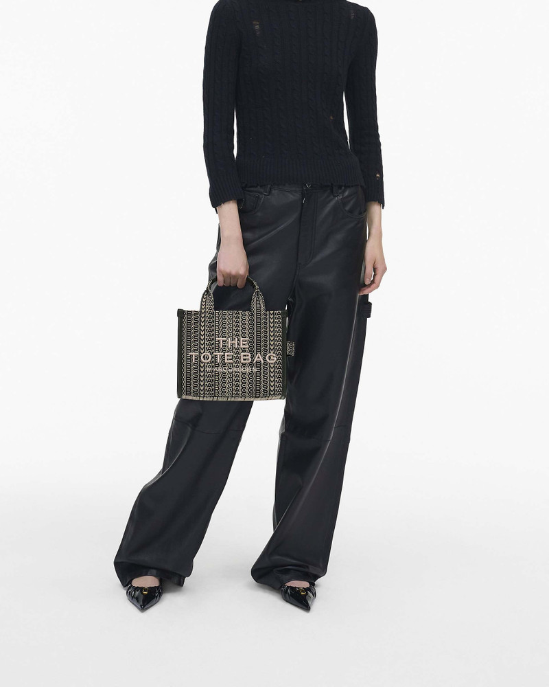 MONOGRAM JACQUARD SMALL TOTE 부대 9