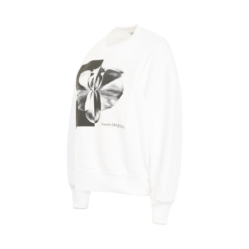 Alexander McQueen Ghost Orchid Sweatshirt in White outlook