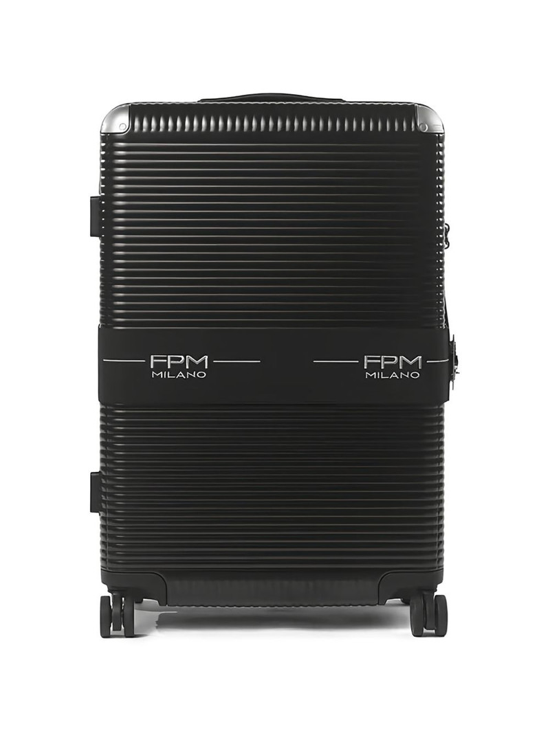 zip corner luggage 1