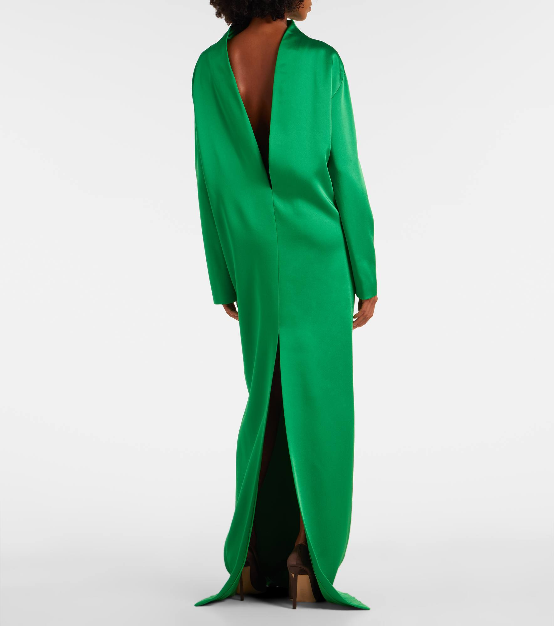 Crêpe satin gown - 3