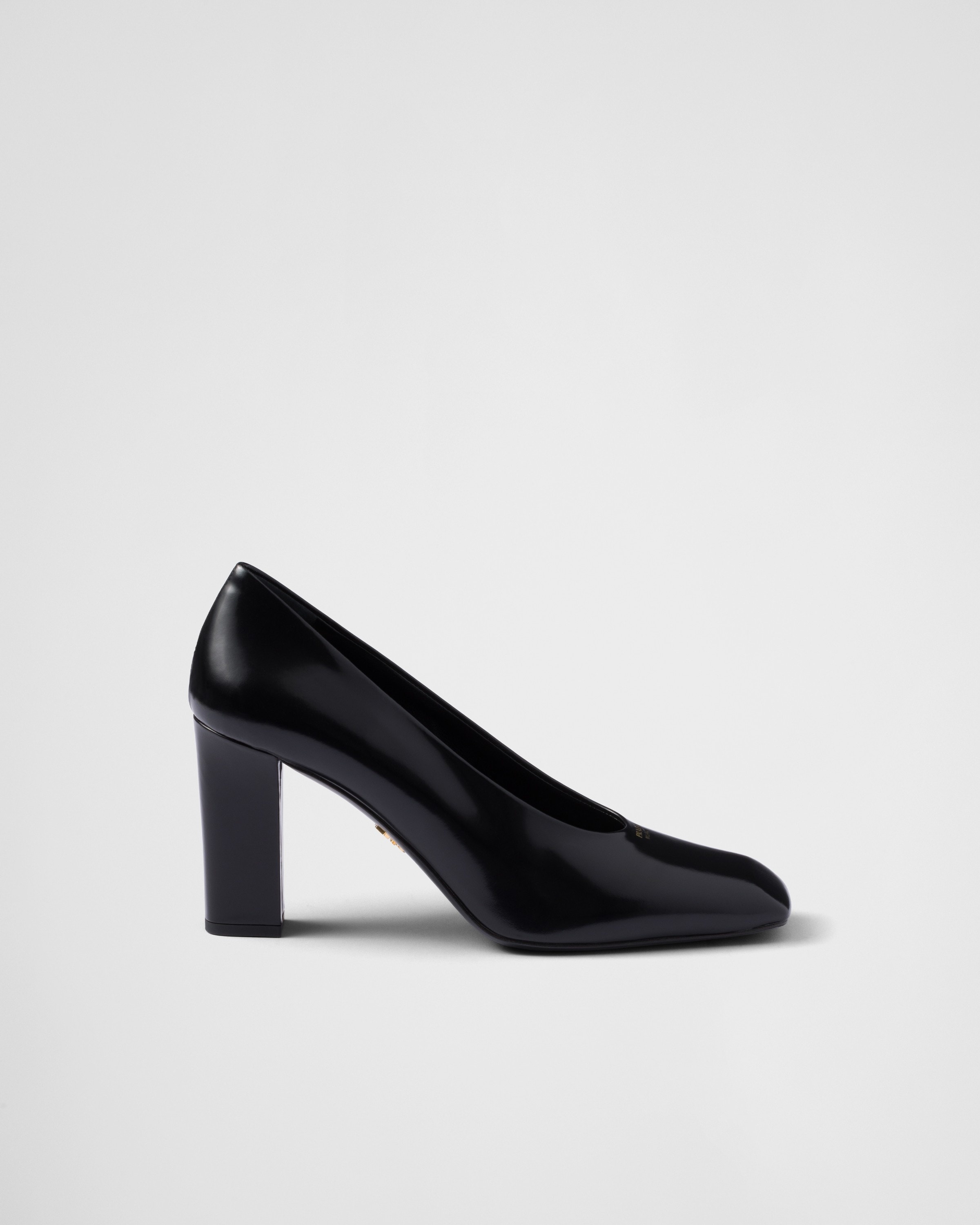 Brushed leather pumps - 2