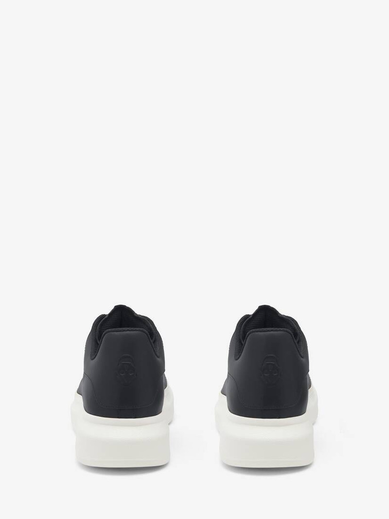 Alexander McQueen Oversized Sneaker outlook