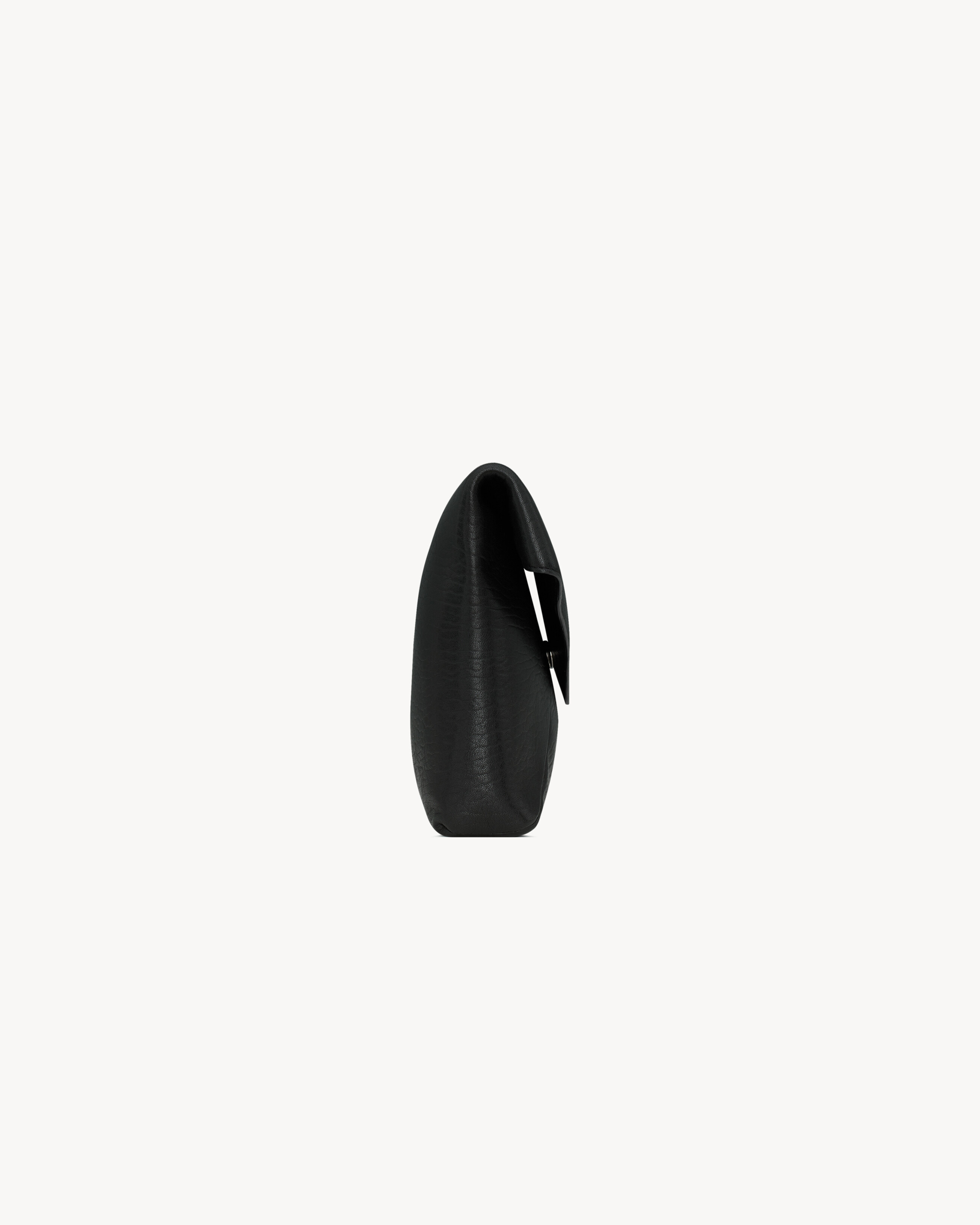 CASSANDRE LARGE ENVELOPE POUCH IN LAMBSKIN - 3