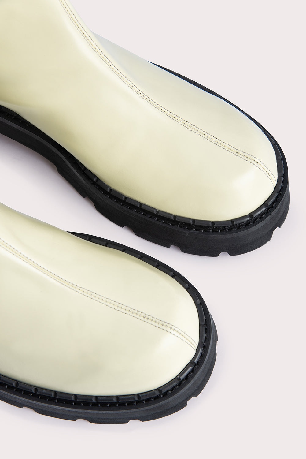 Alister Ivory Soft Semi Patent Leather - 4