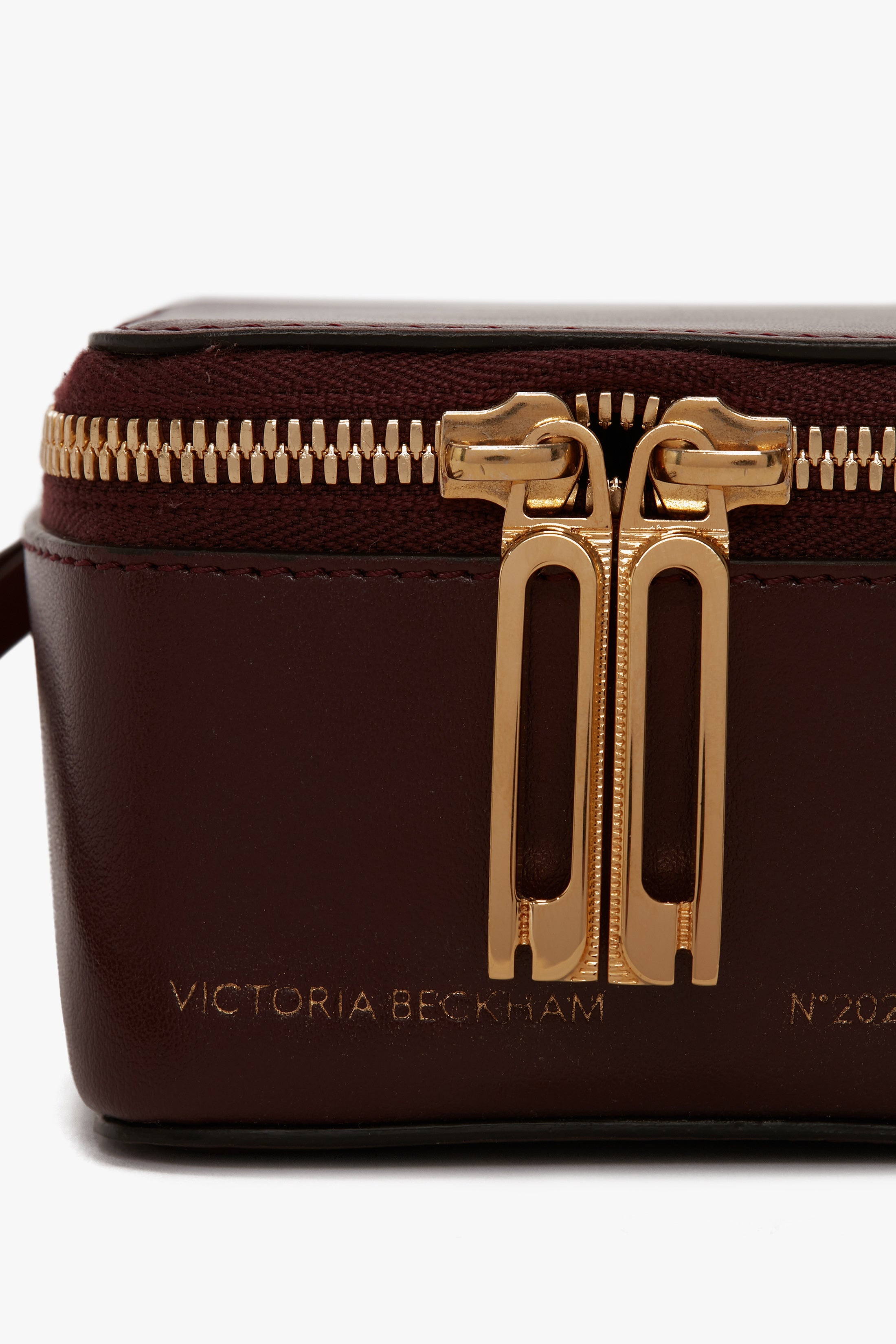 Micro Vanity Wristlet In Burgundy Leather - 4
