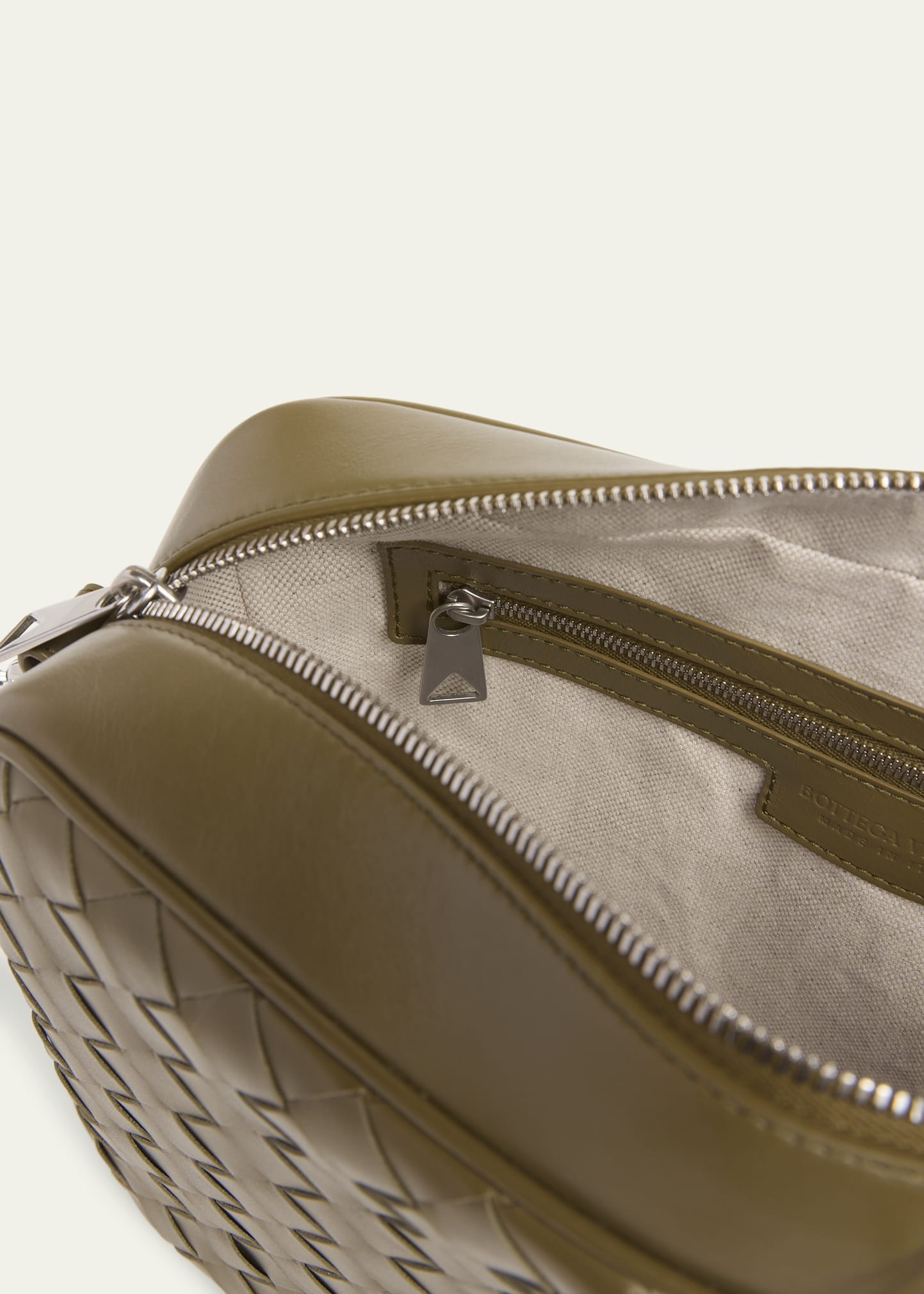 Men's Intrecciato Medium Crossbody Bag - 4
