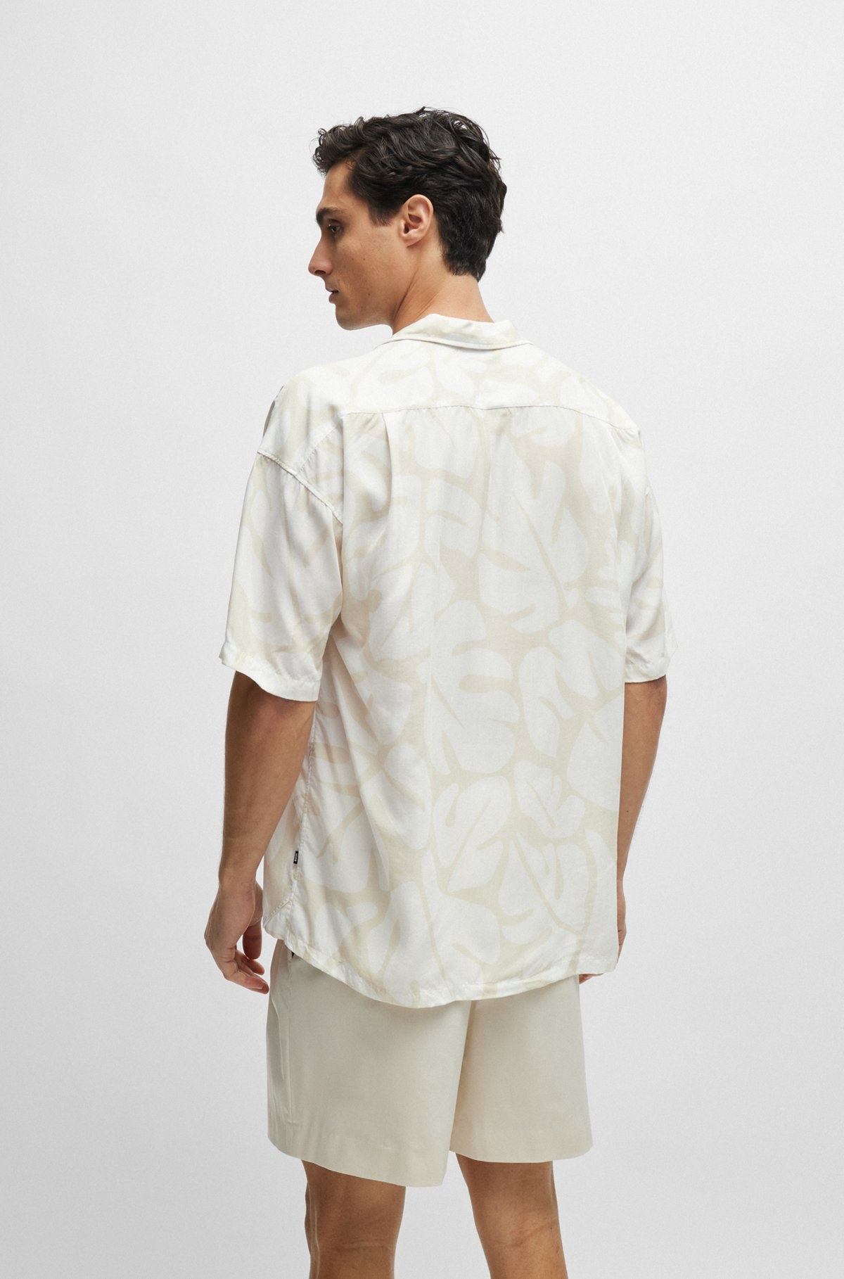 RELAXED-FIT SHIRT IN SEASONAL PRINT WITH CAMP COLLAR - 5