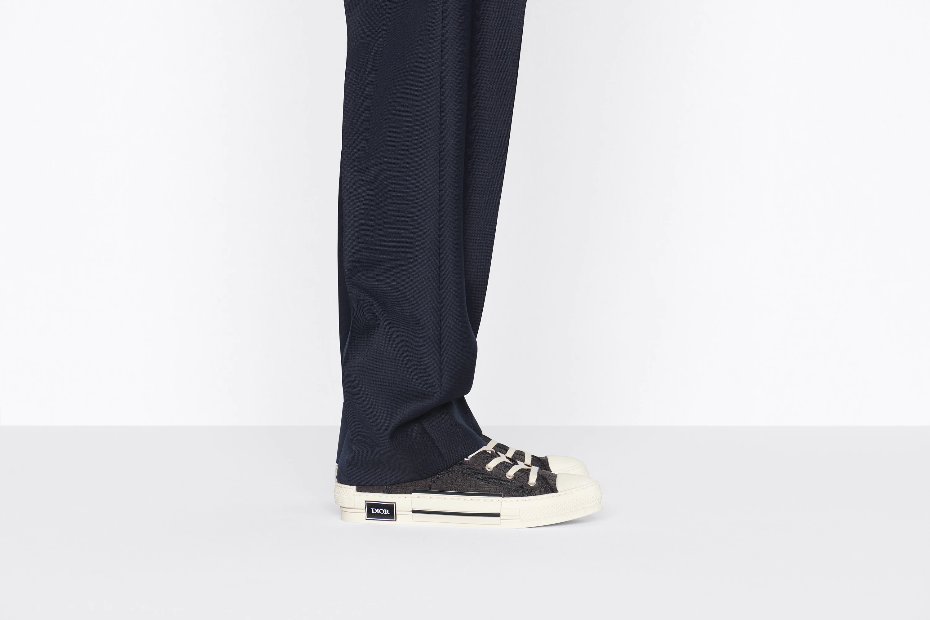 B23 High-Top Sneaker - 8