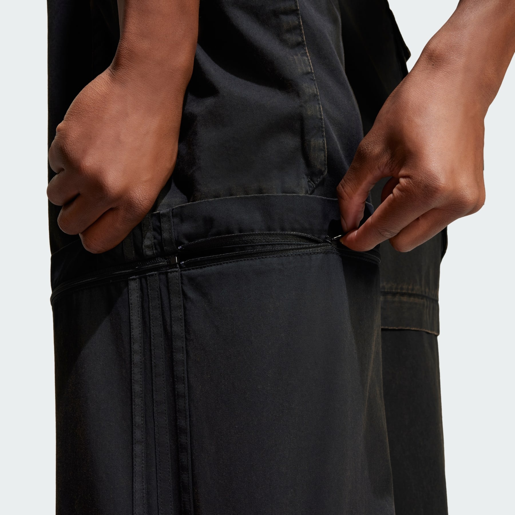 adidas Adilenium Season 3 Cargo Pants | REVERSIBLE