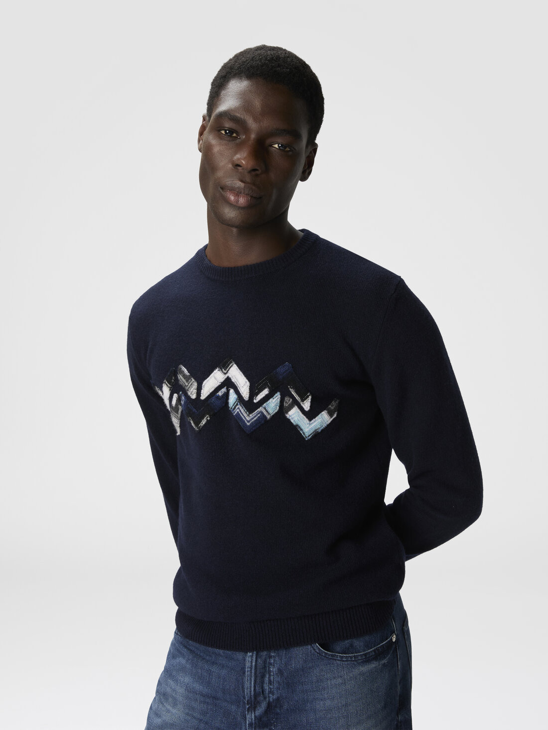 Crew Neck Sweater with Zigzag Detail - 4