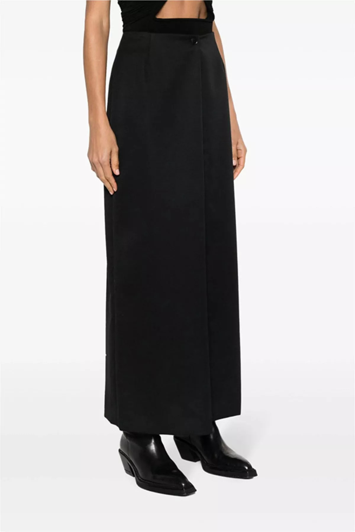 Long skirt back slit - 2