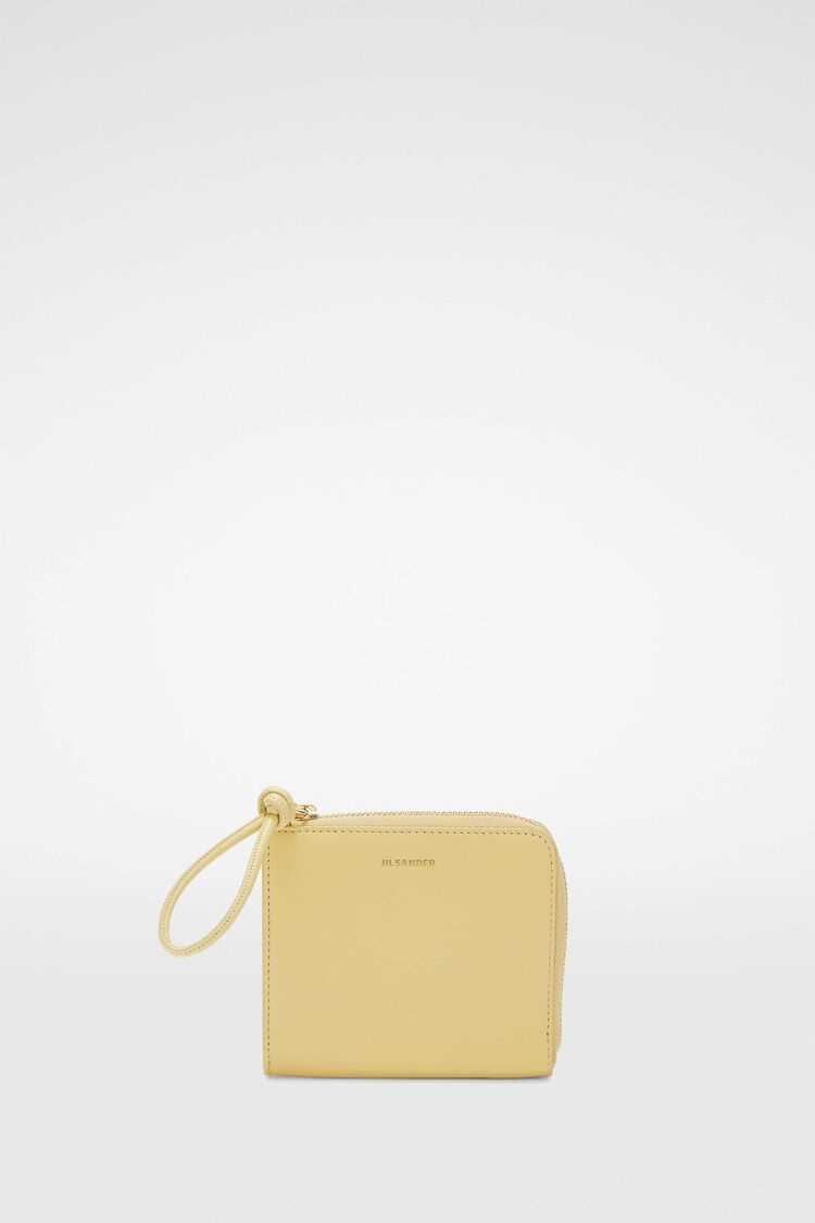 Giro Card Holder 1