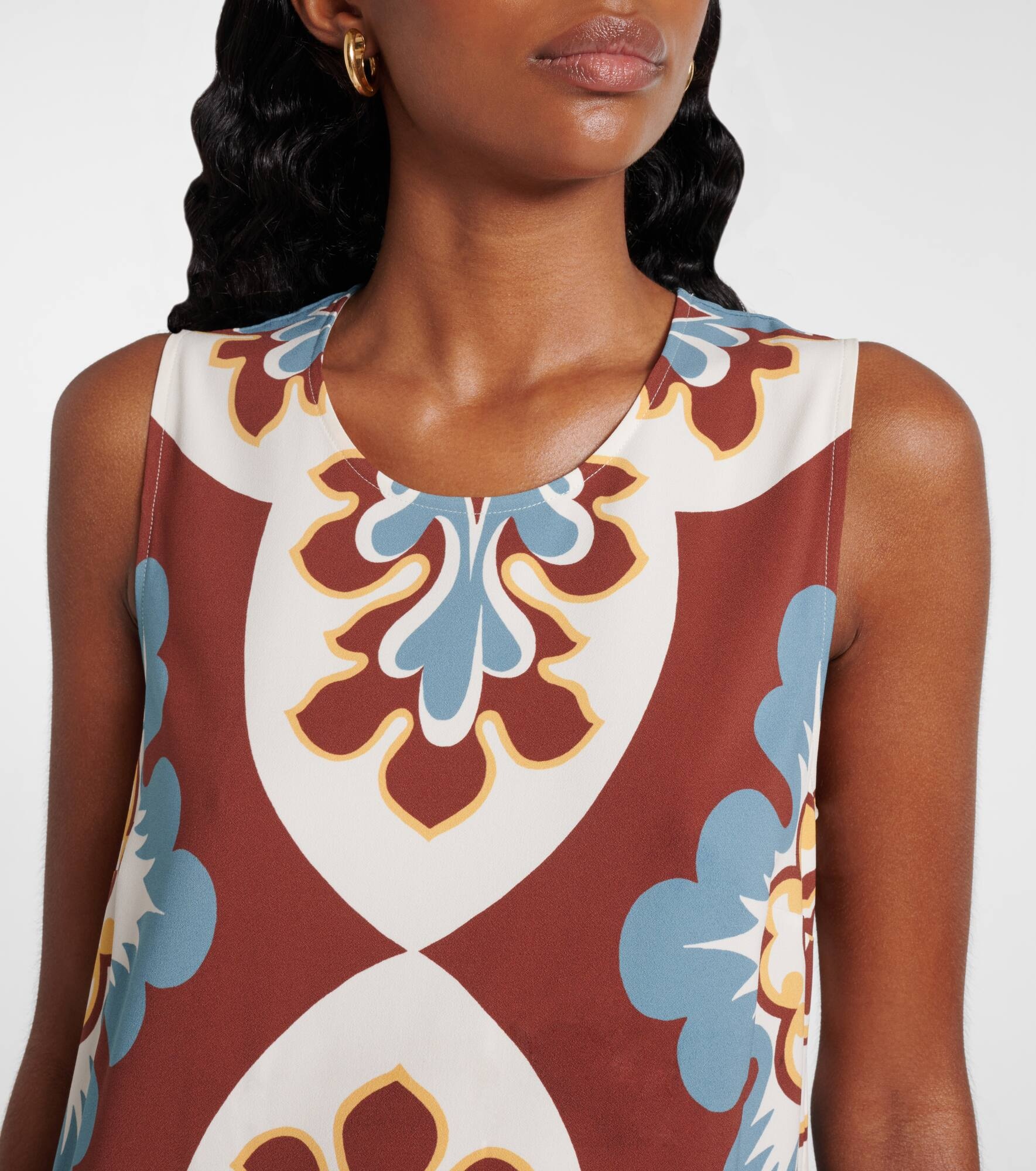 Printed satin shift dress - 4