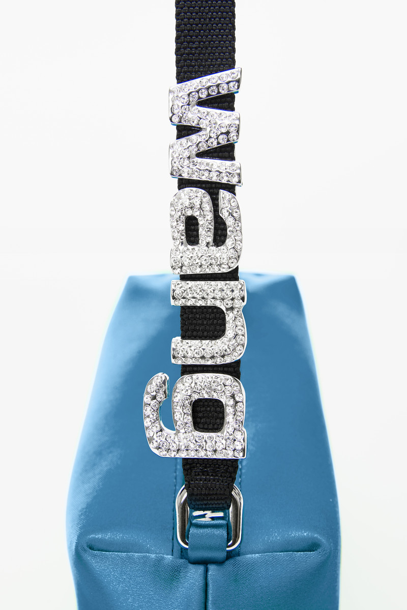 HEIRESS MEDIUM POUCH IN SATIN 2