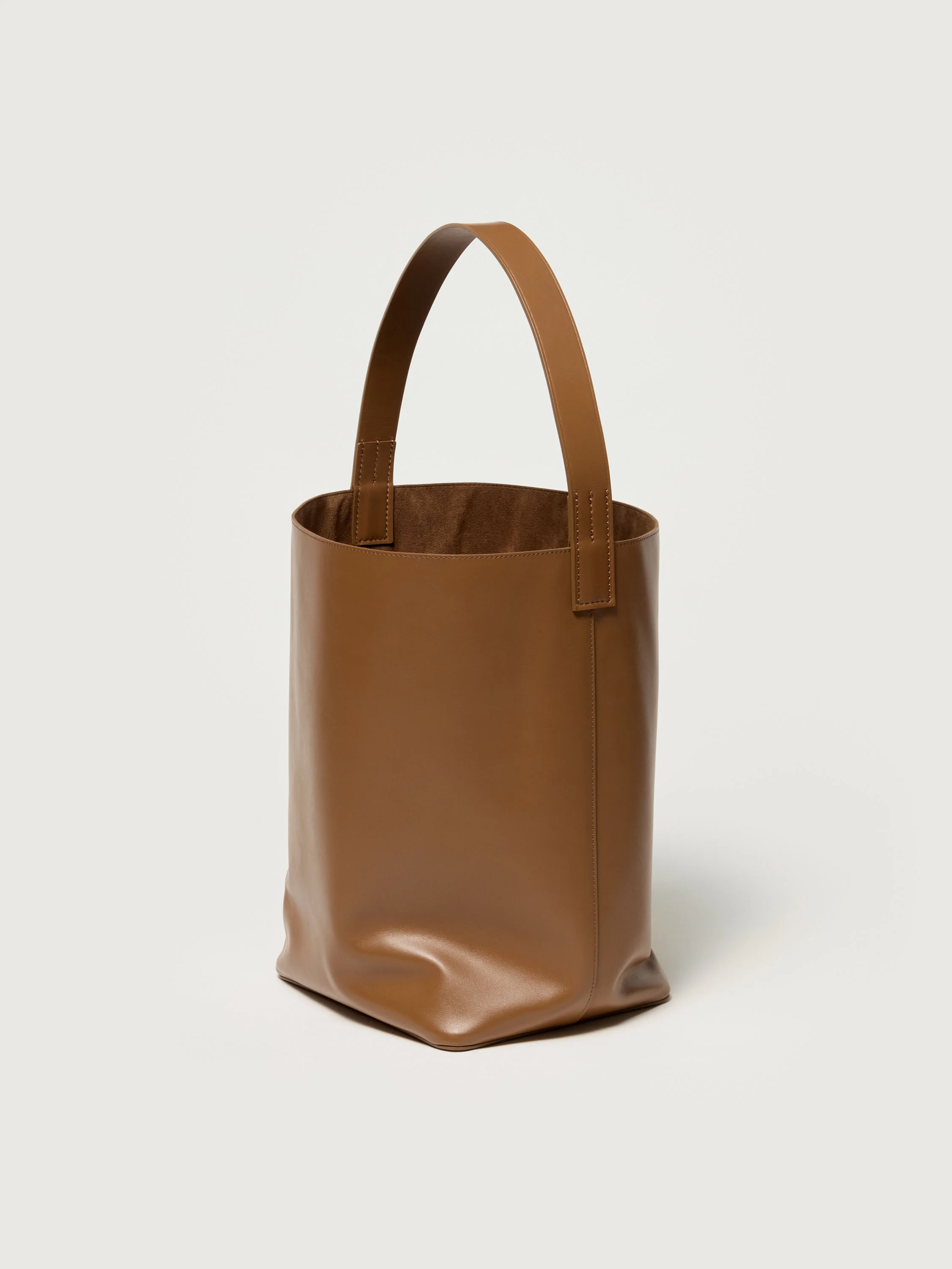 LEATHER SHOULDER BAG - M MADE BY AETA - 1
