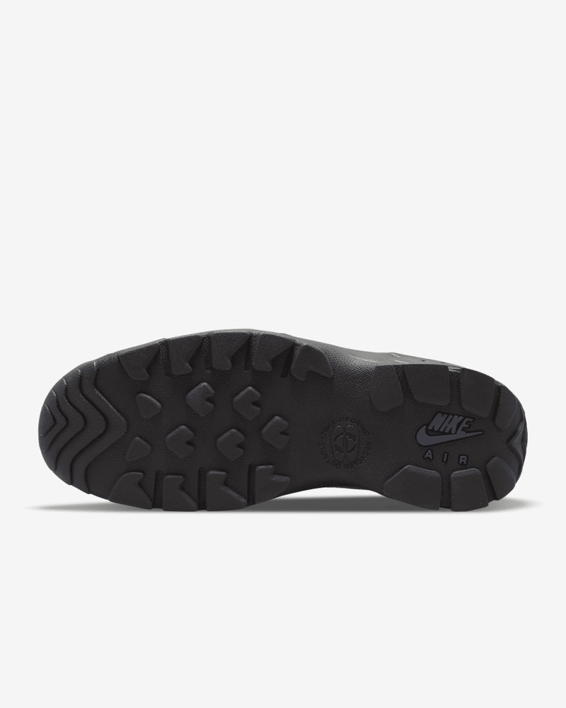 Nike Men's Nike ACG Air Mada Shoes outlook