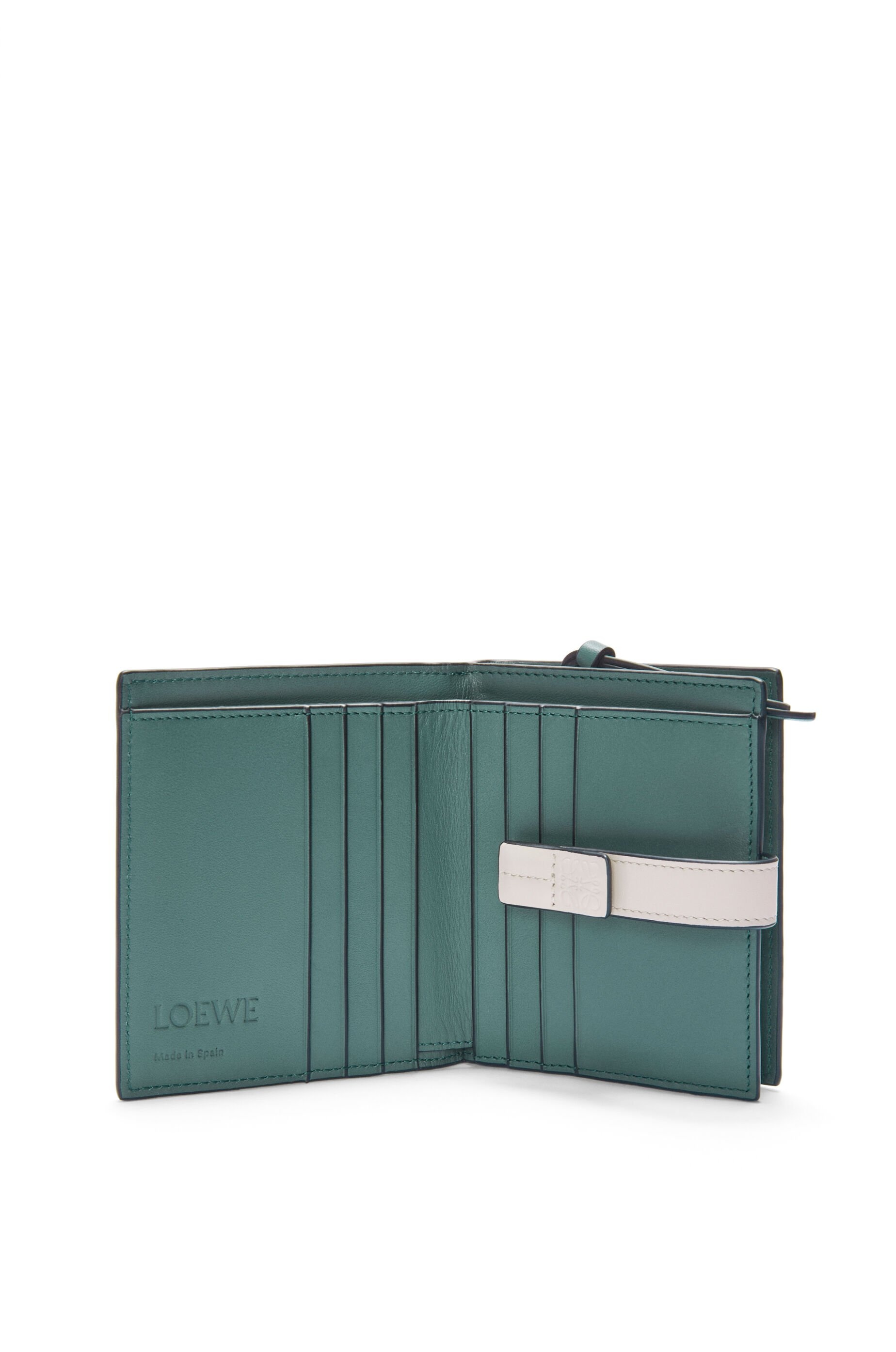 Compact zip wallet in soft grained calfskin - 2
