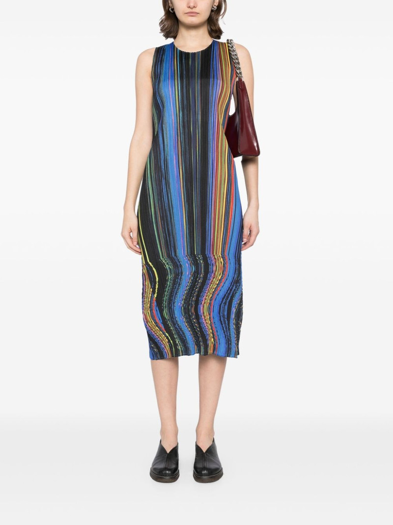 Pleats Please Issey Miyake Warp dress outlook