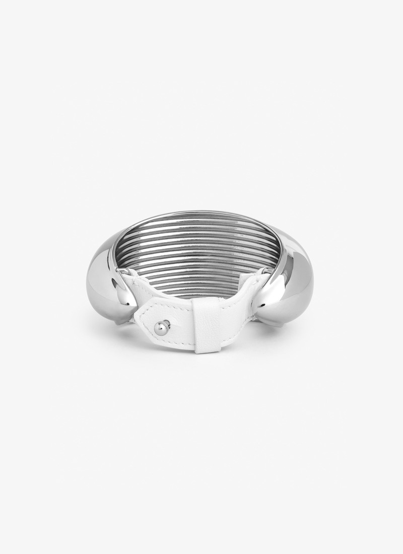 Alaïa BUMPER CUFF outlook