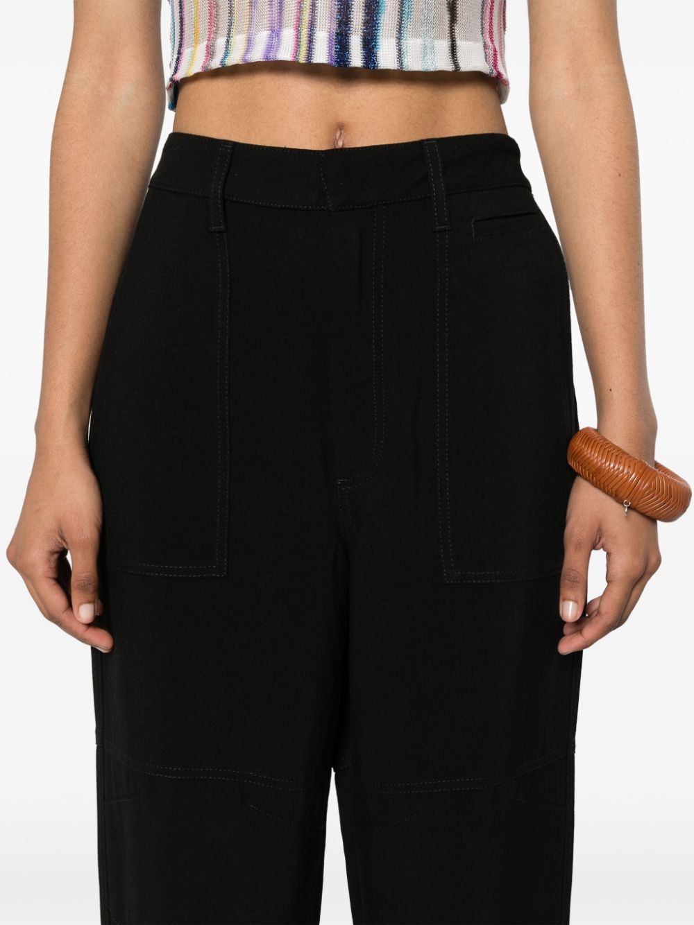 Anagram-tab tapered trousers - 5