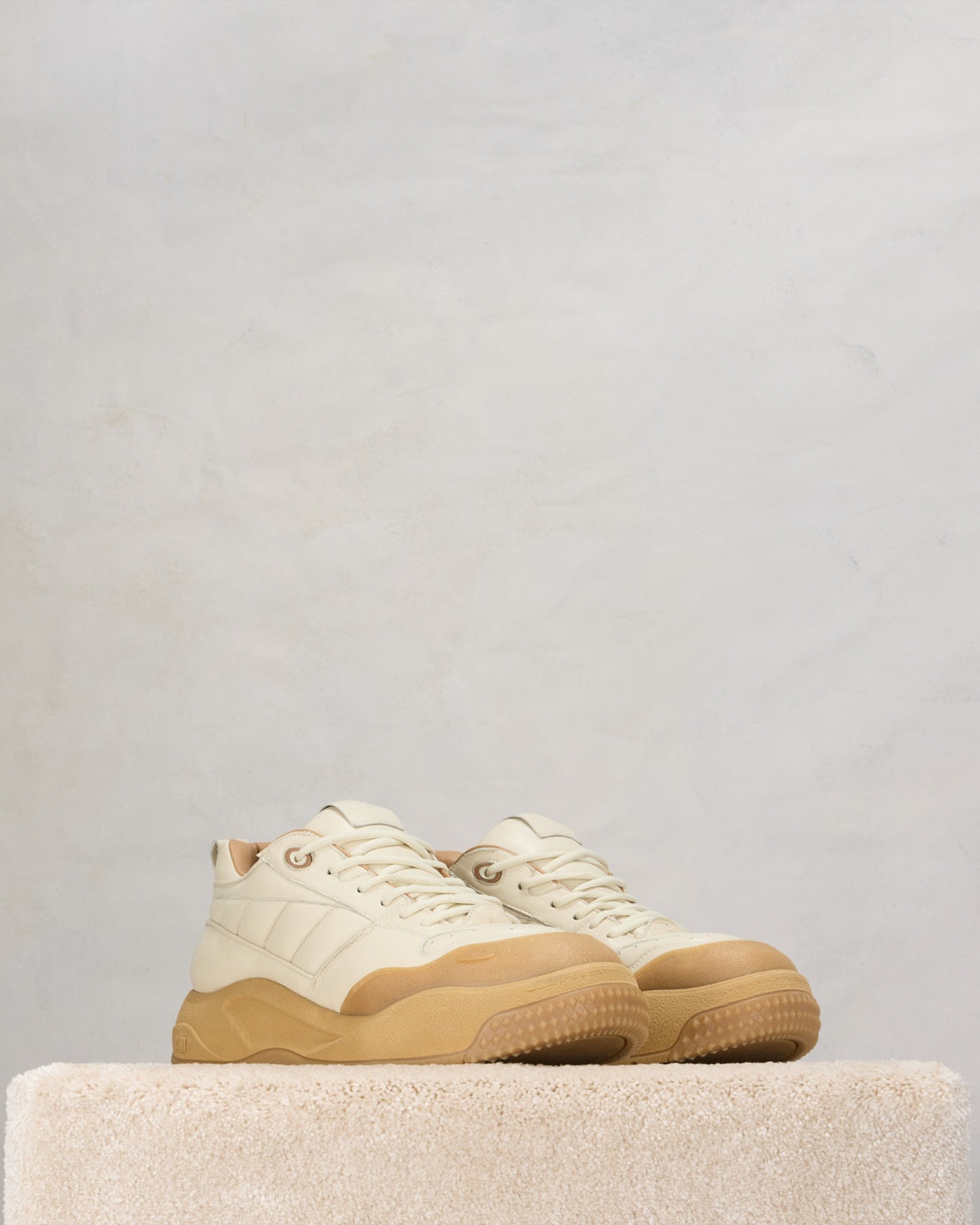 AMI Paris LOW TOP AMI SN1509 SNEAKERS | REVERSIBLE