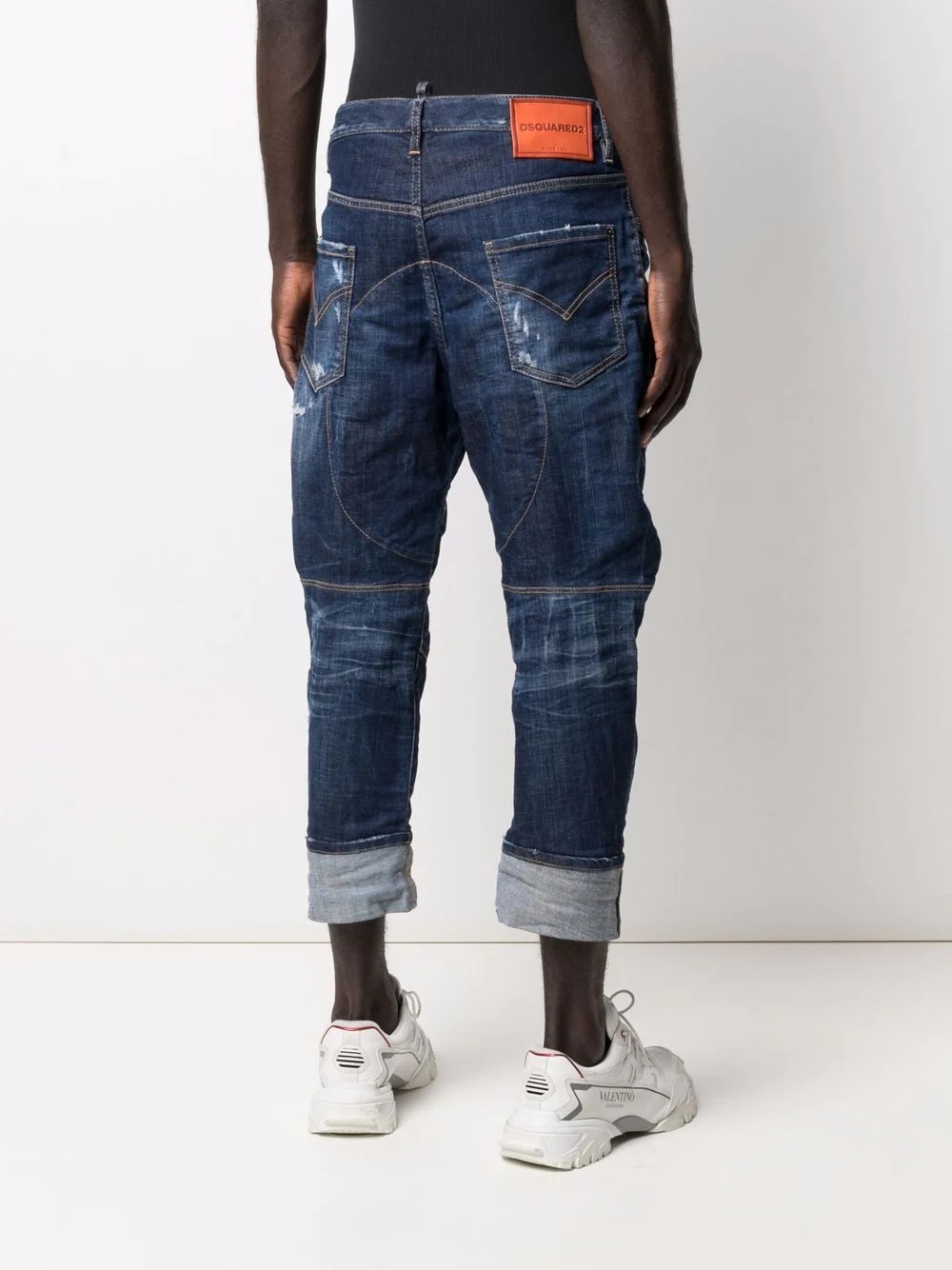 distressed-effect cuffed jeans - 4