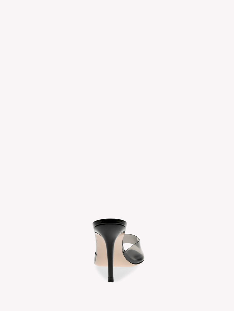 Gianvito Rossi ELLE 85 outlook