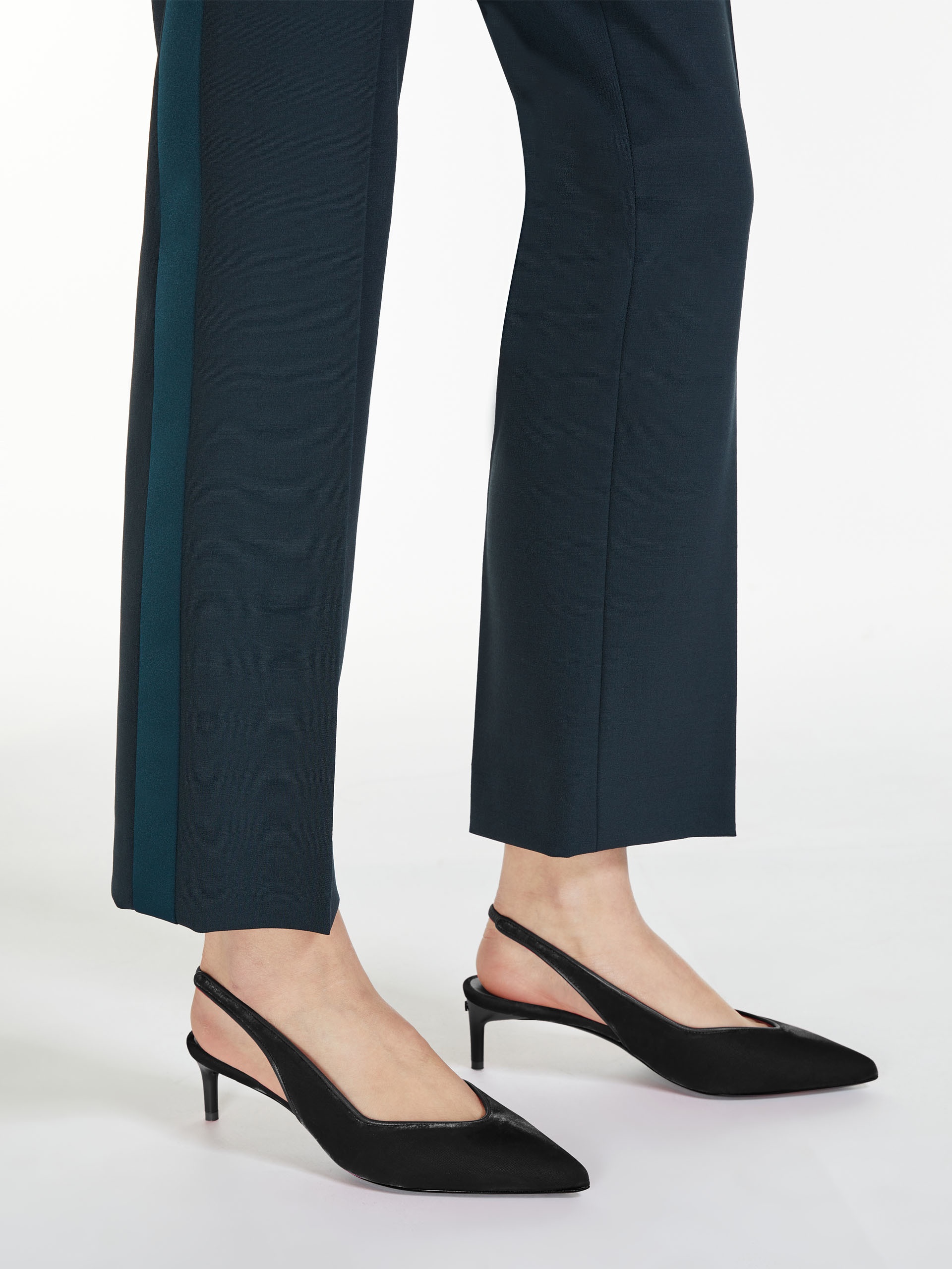 VELVETSLING Velvet slingbacks - 6