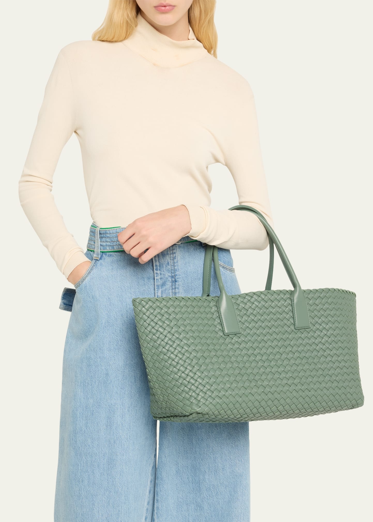 Cabat Medium Intrecciato East-West Tote Bag - 2