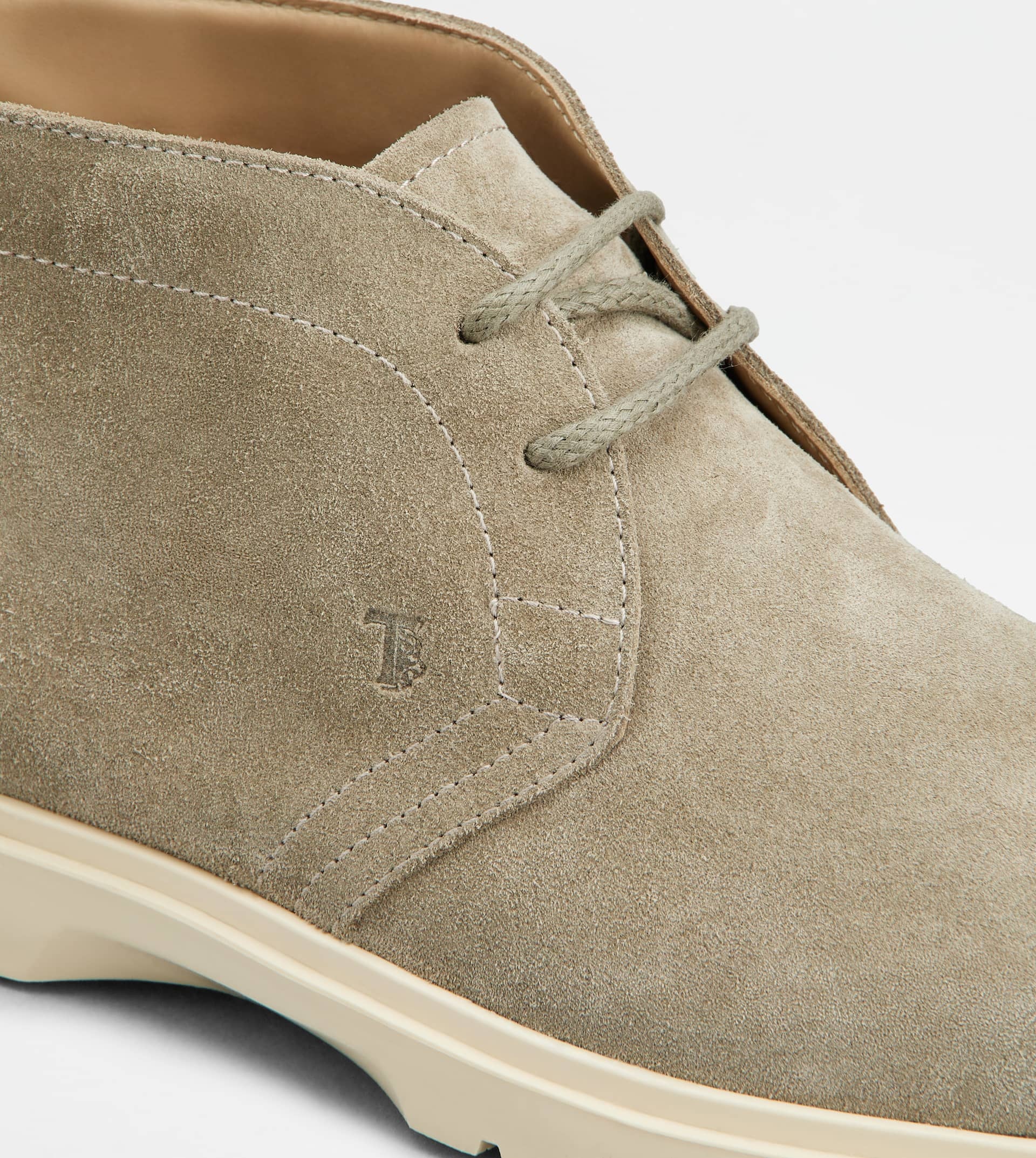 DESERT BOOTS IN SUEDE - BROWN - 5
