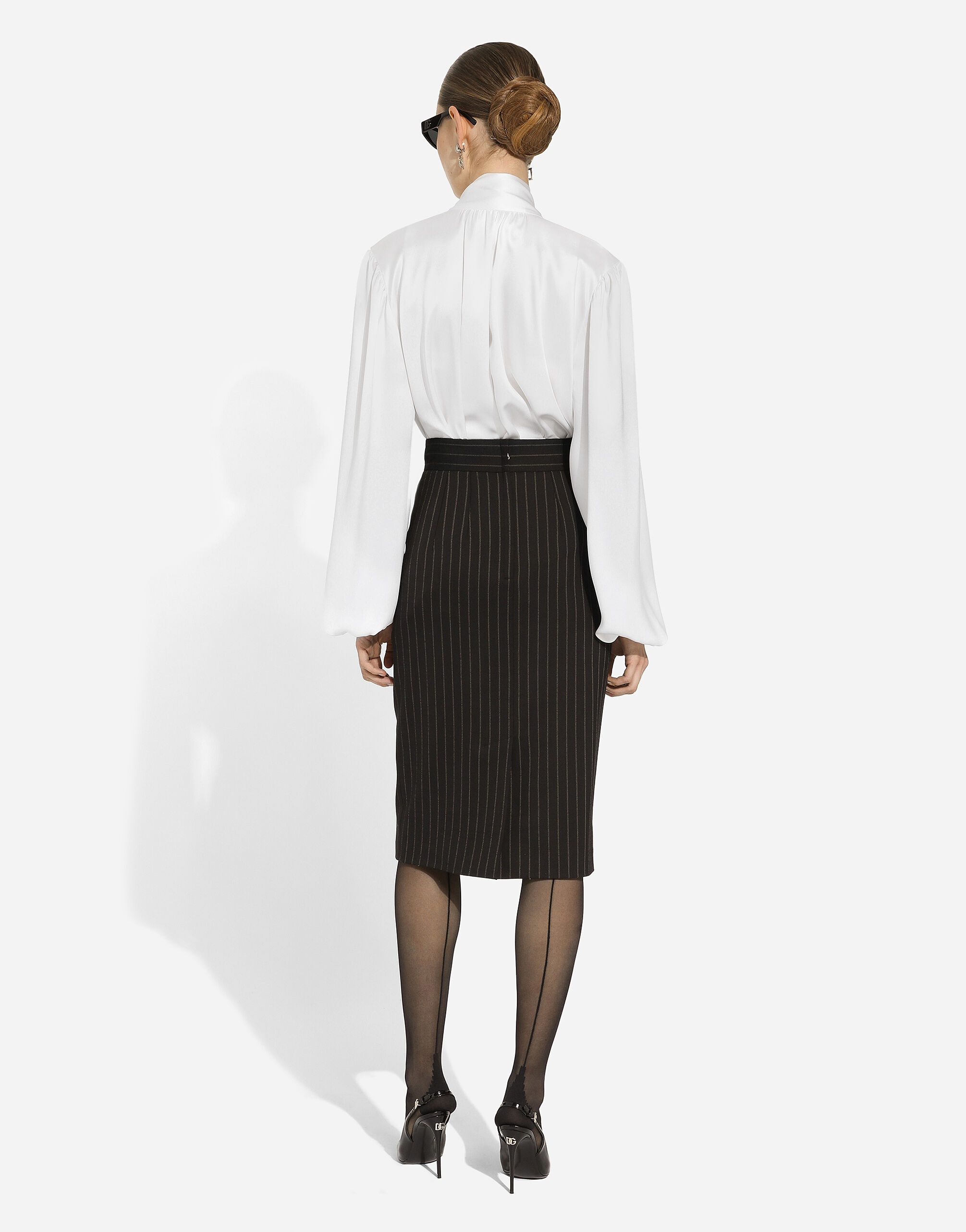 Short straight-cut pinstripe wool skirt - 3