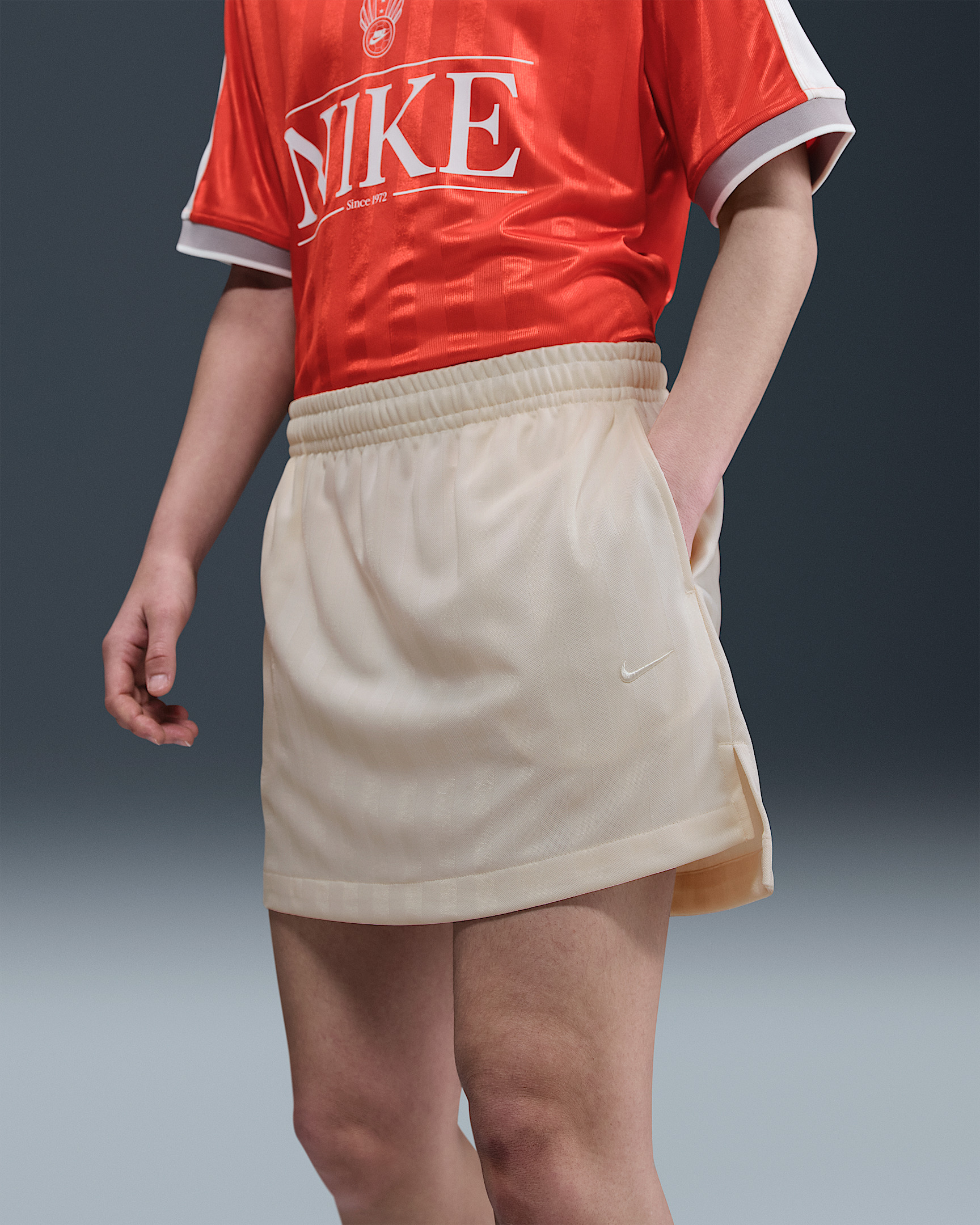 Nike Sportswear Women's Jacquard Striped Skirt - 2